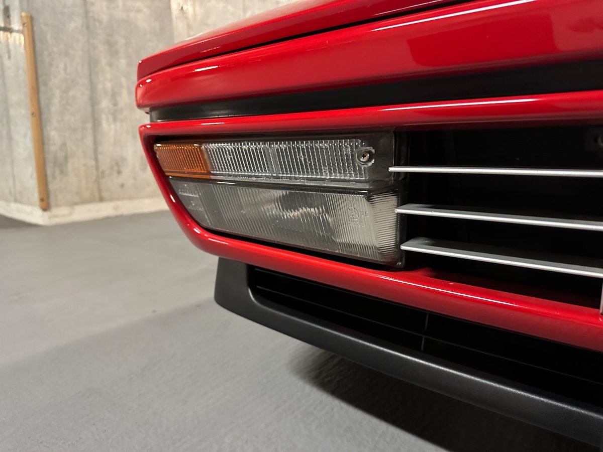 1986 Ferrari 328 GTB — Photo 15 / 19