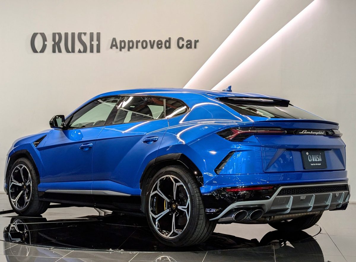2019 Lamborghini Urus — Photo 3 / 21