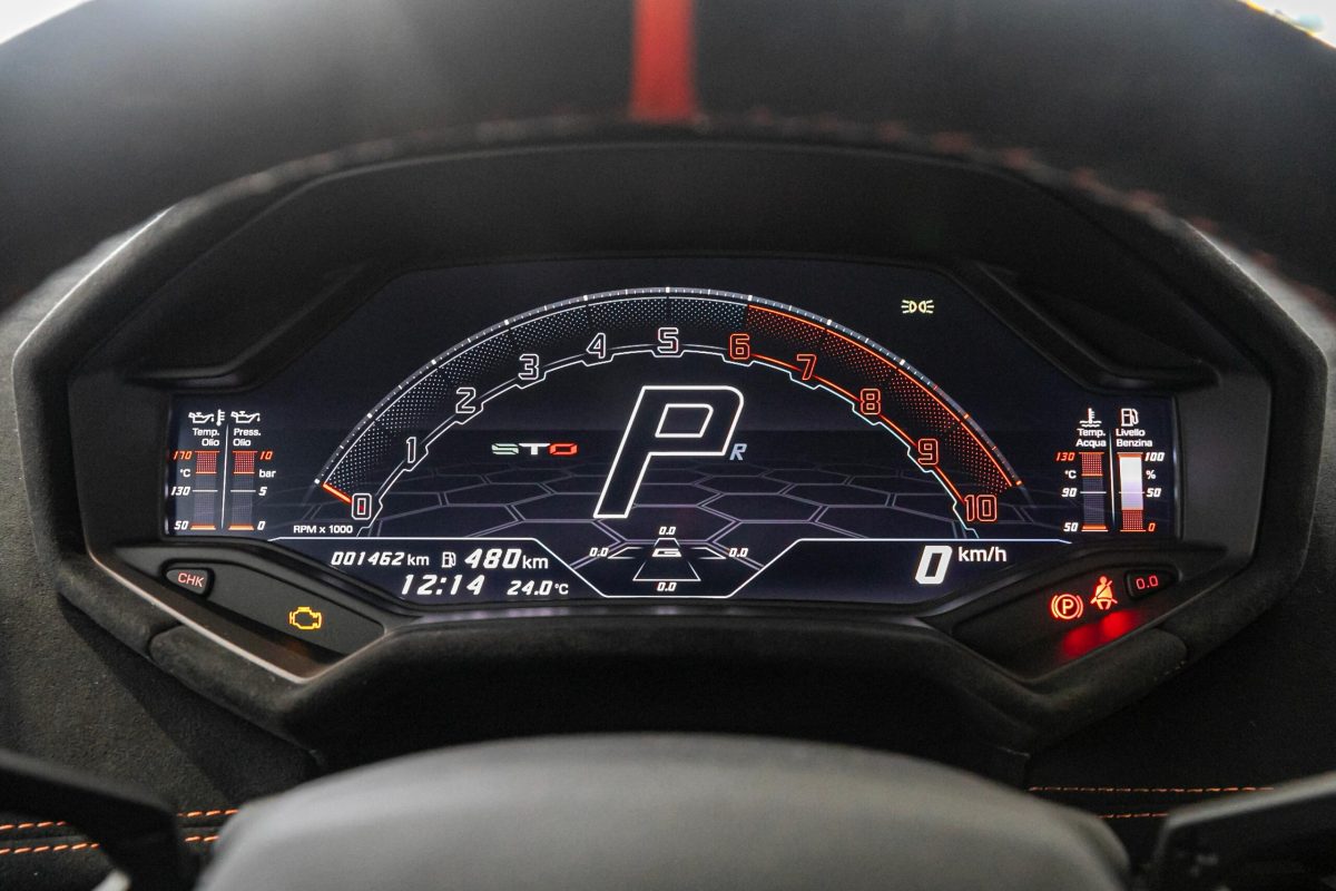 2023 Lamborghini Huracán STO — Photo 17 / 27