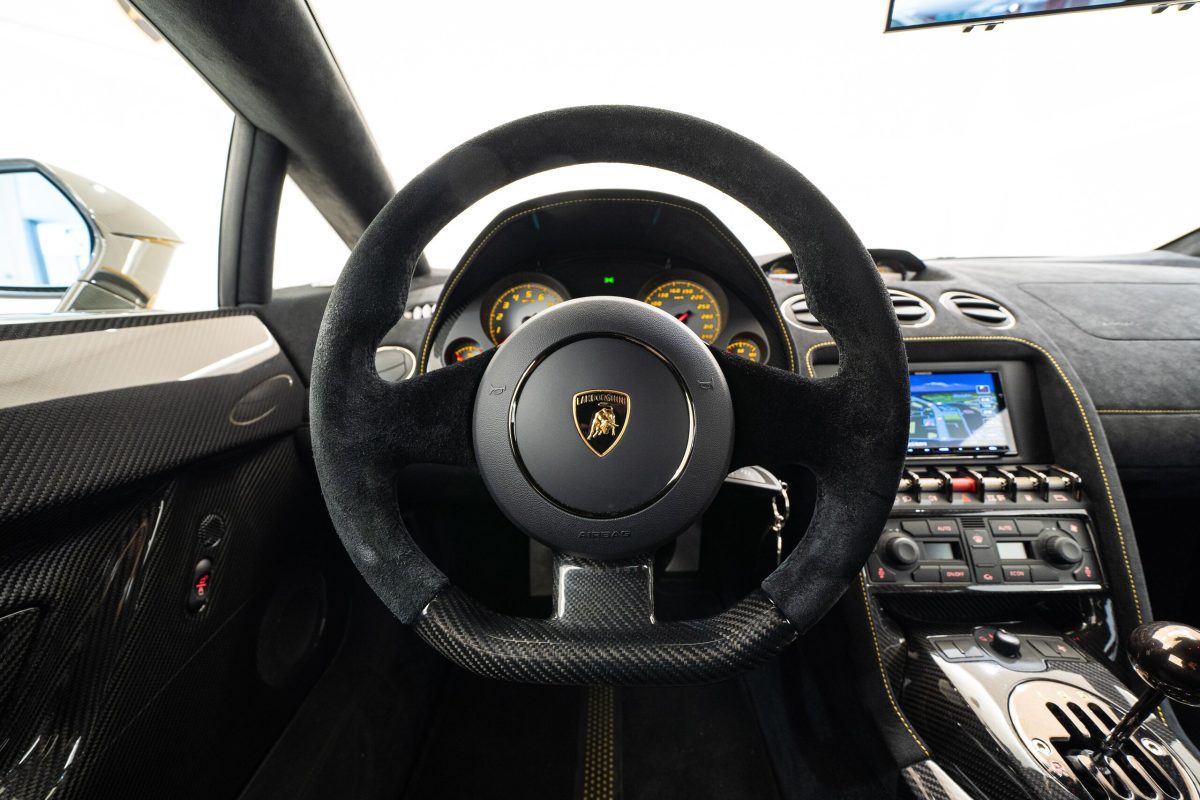 2013 Lamborghini Gallardo LP570-4 Superleggera — Photo 8 / 19