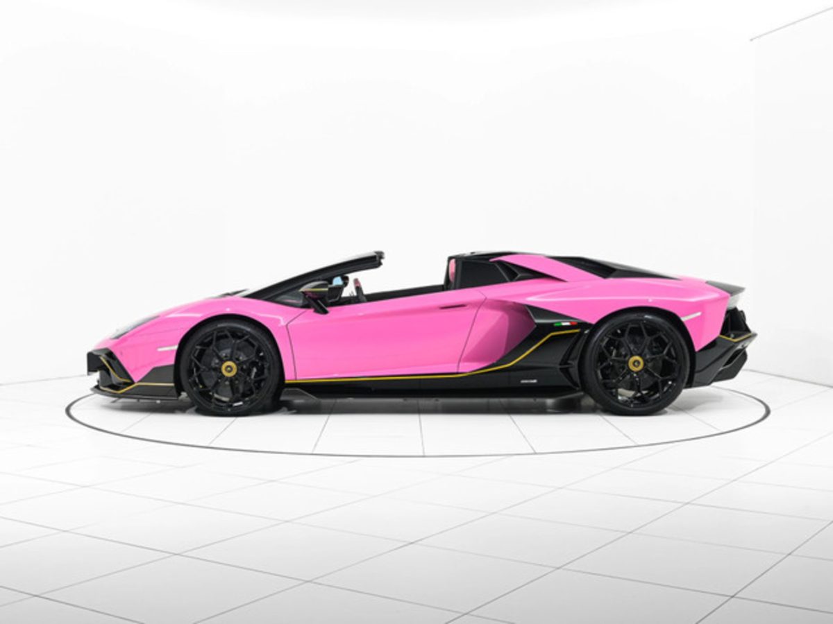 2022 Lamborghini Aventador Roadster LP780-4 Ultimae — Photo 5 / 25