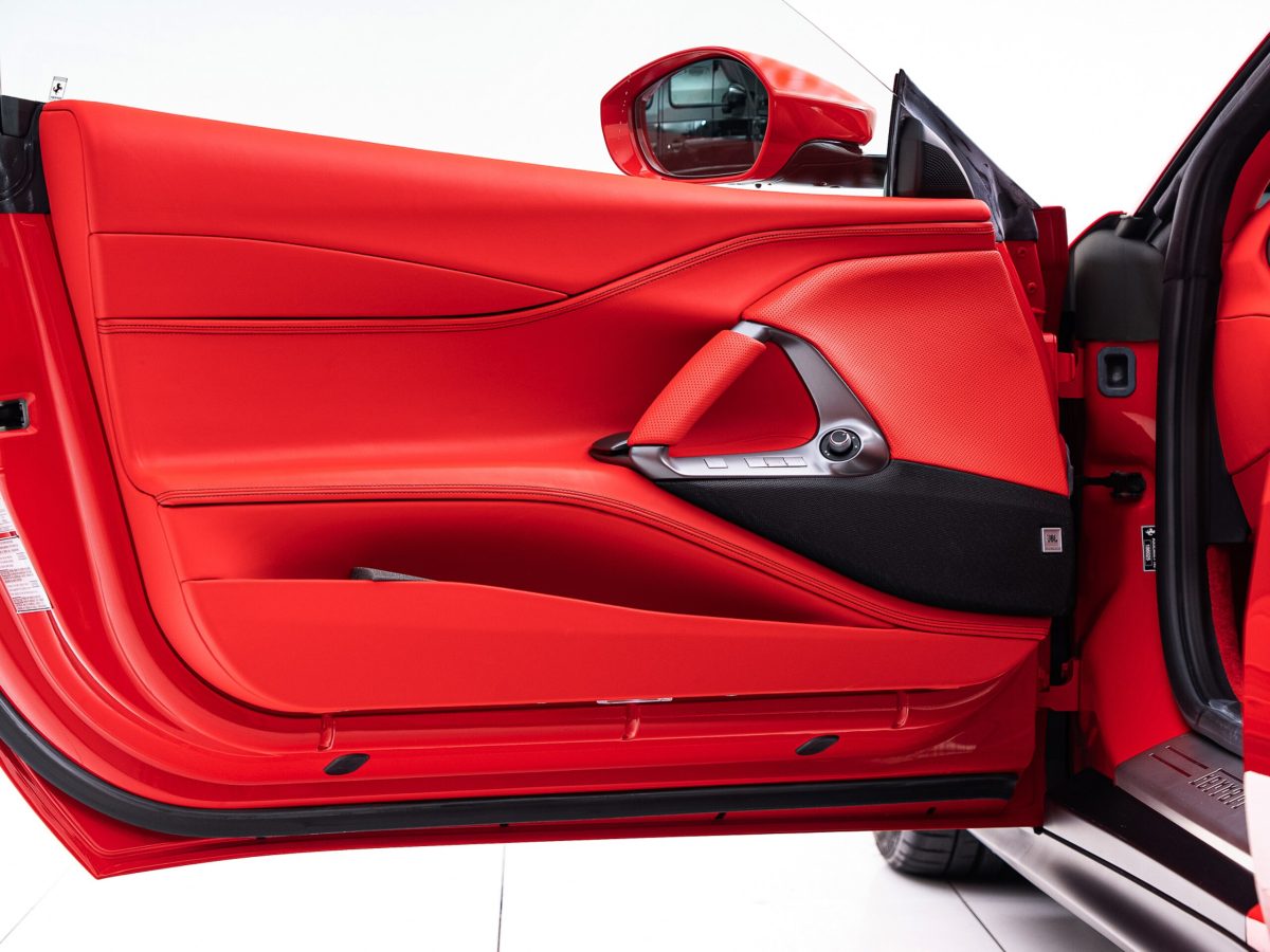 2021 Ferrari 812GTS — Photo 22 / 55