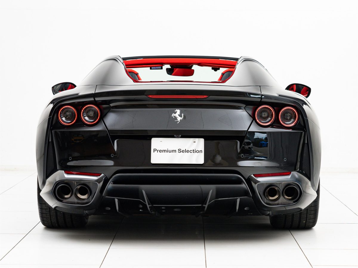 2022 Ferrari 812GTS — Photo 2 / 20