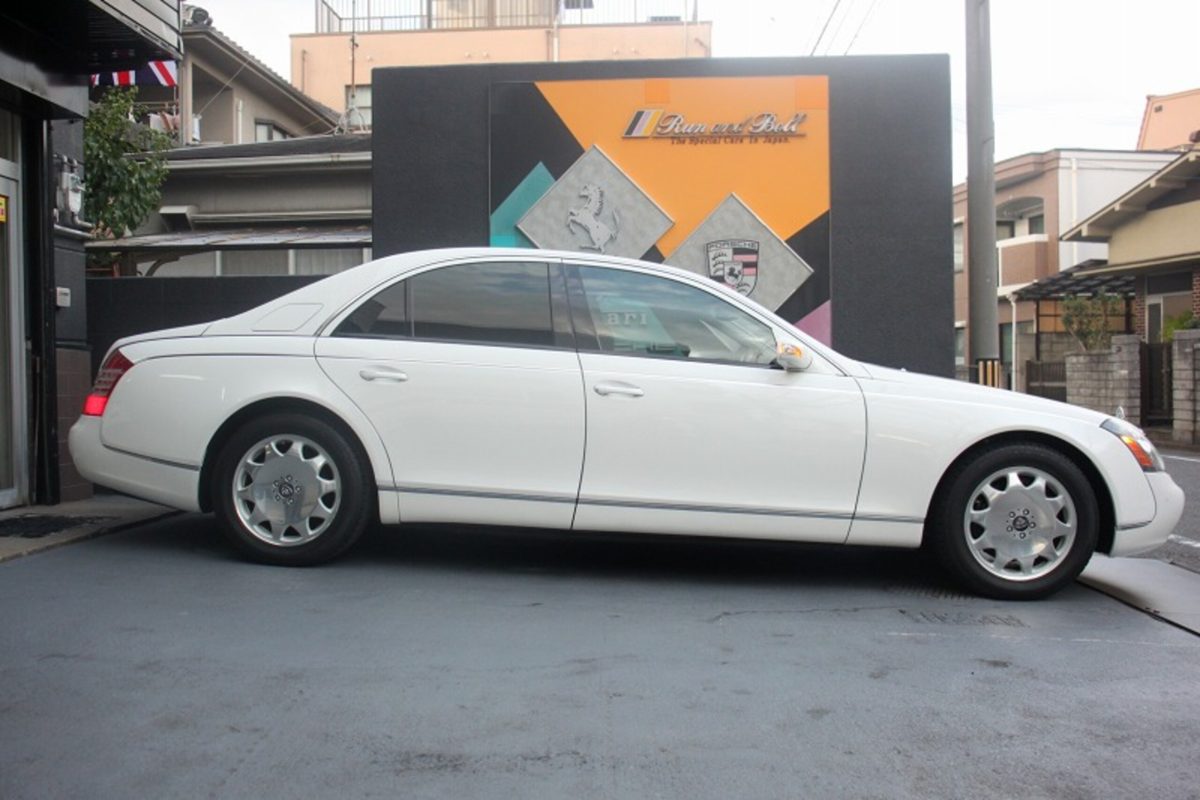 2005 Mercedes Benz Maybach 57 — Photo 3 / 33
