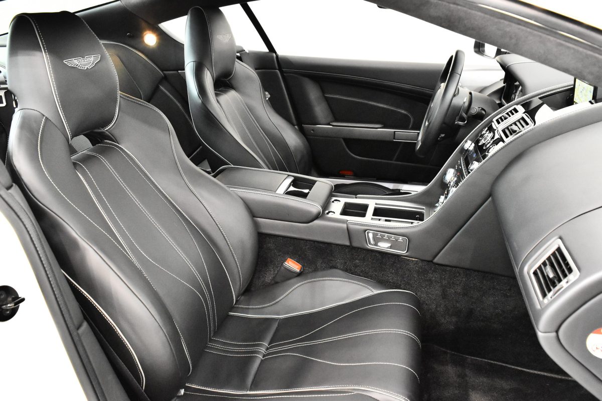 2012 Aston Martin DB9 — Photo 13 / 16