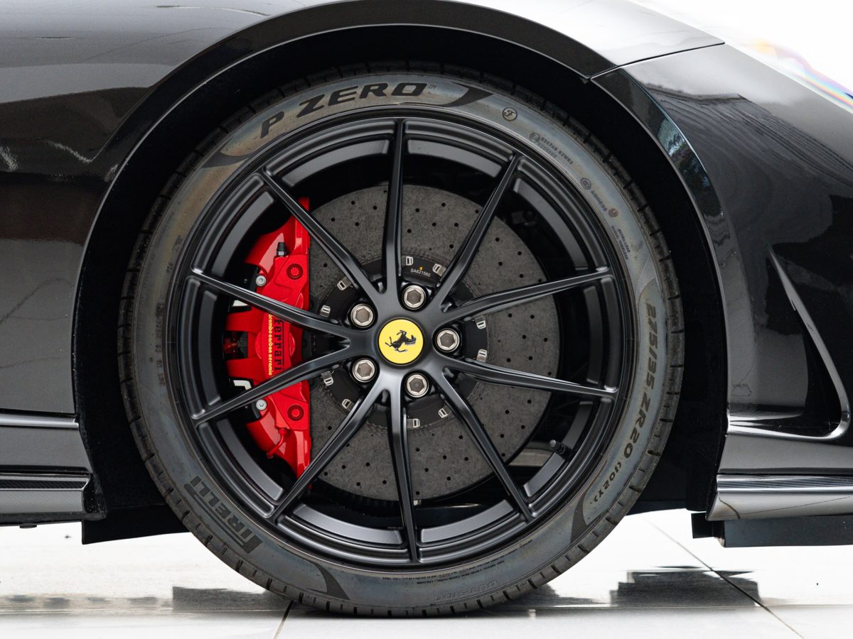 2022 Ferrari 812GTS — Photo 16 / 20
