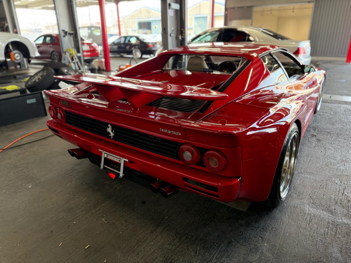 1987 Ferrari Testarossa — Photo 4 / 23
