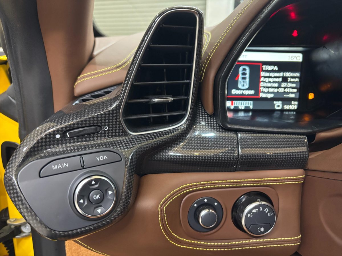 2012 Ferrari 458 Spider — Photo 11 / 19