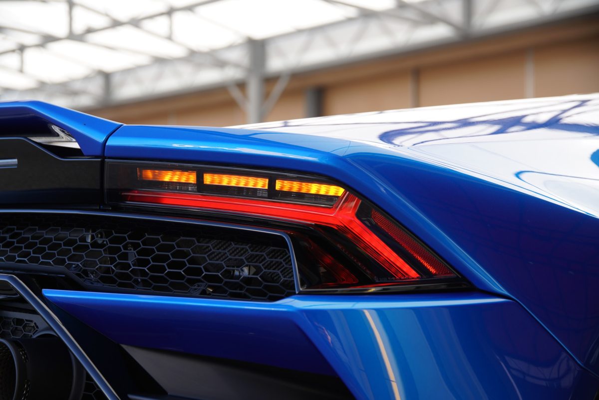 2020 Lamborghini Huracán EVO — Photo 23 / 28