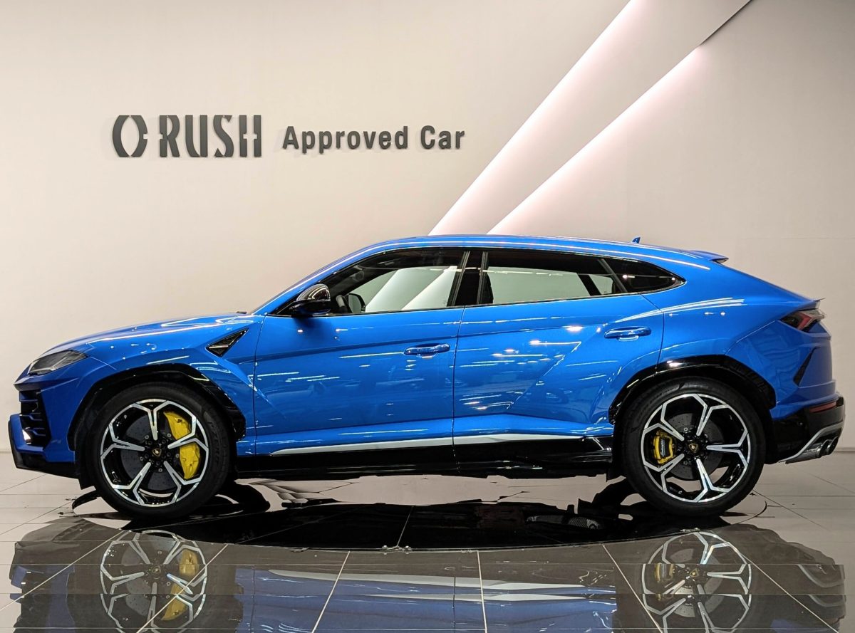 2019 Lamborghini Urus — Photo 6 / 21
