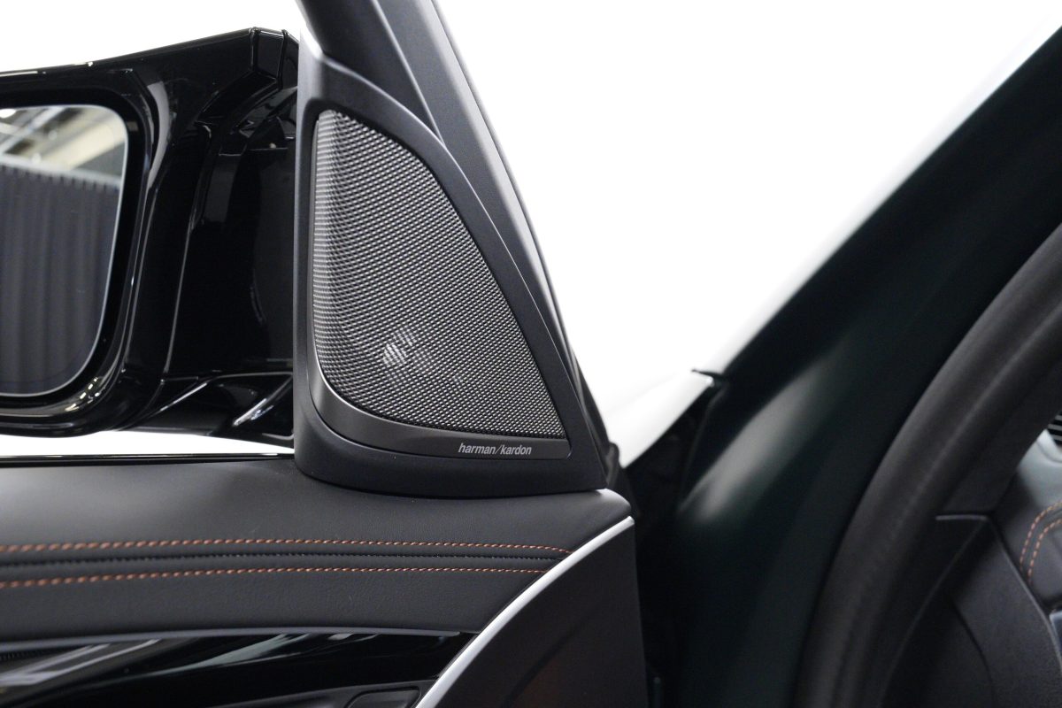 2023 BMW M5 Competition — Photo 13 / 53