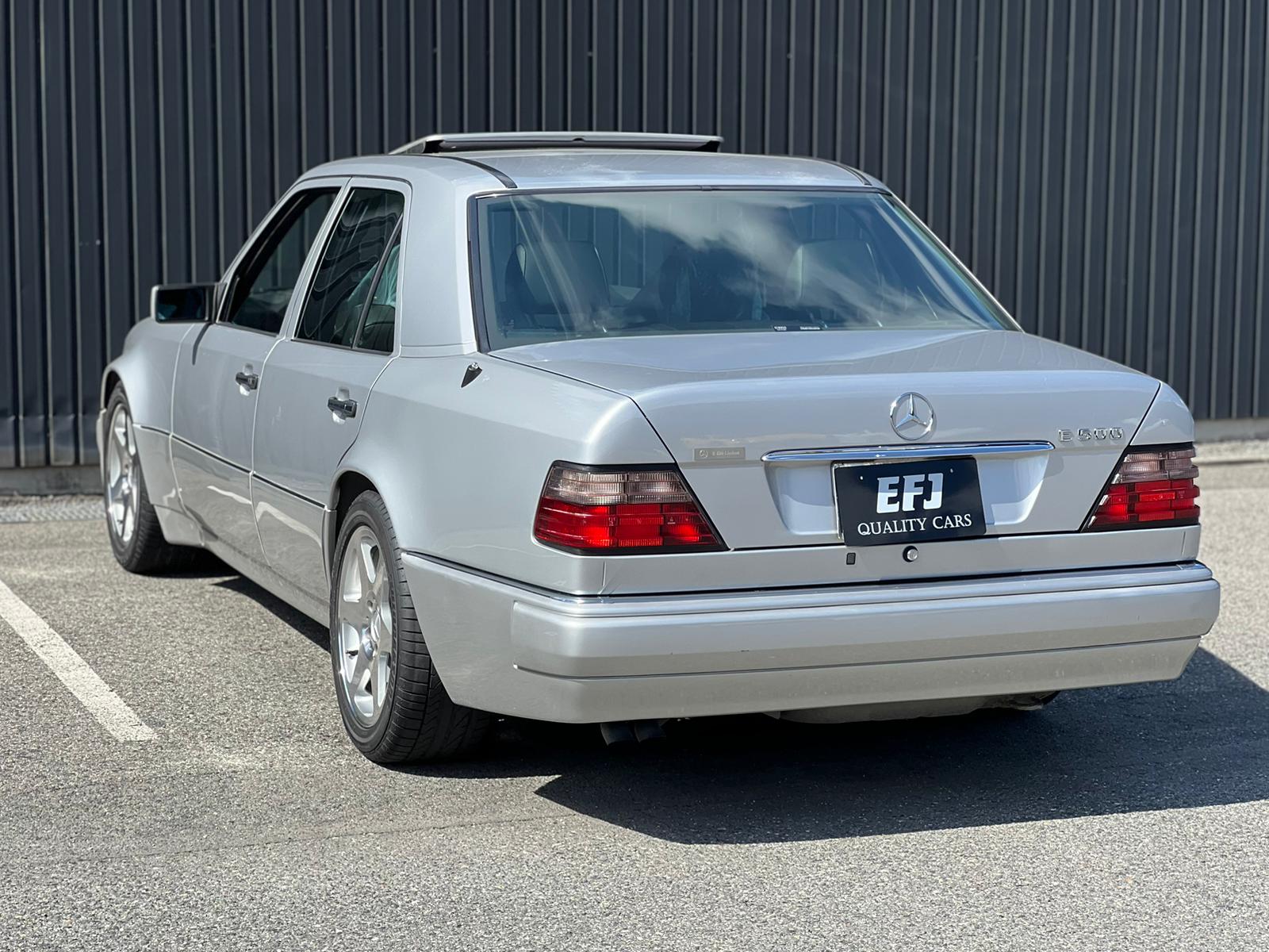 Mercedes-Benz E500 Limited