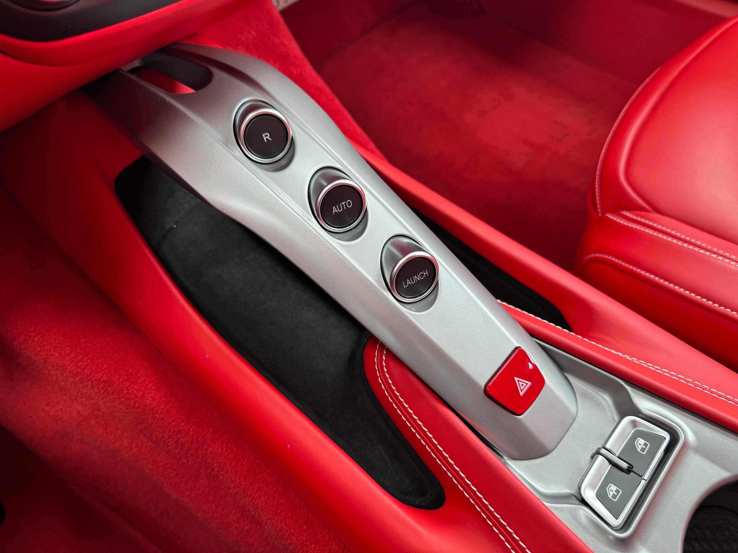 2014 Ferrari F12 Berlinetta — Photo 9 / 54