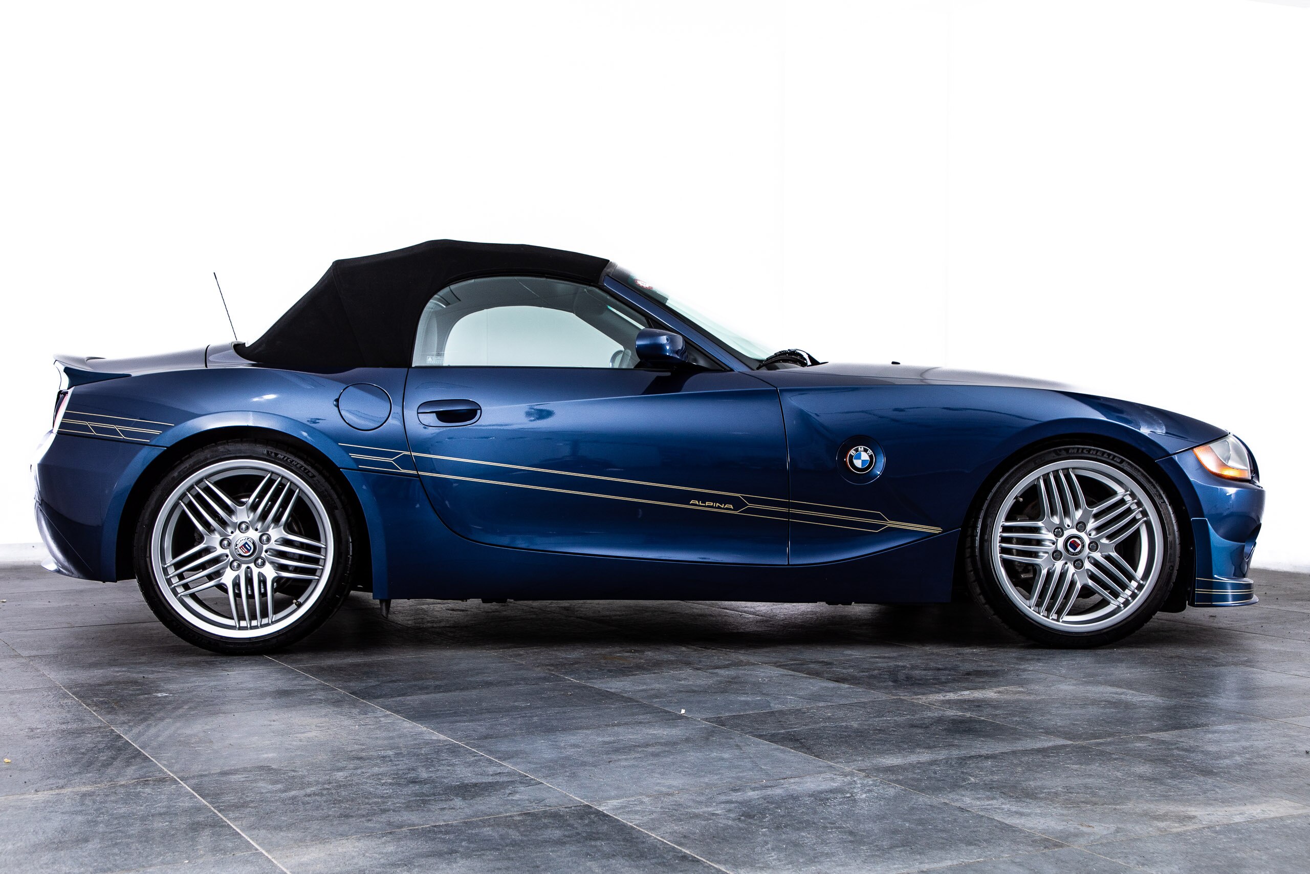 2005 BMW Alpina Roadster S — Photo 9 / 30