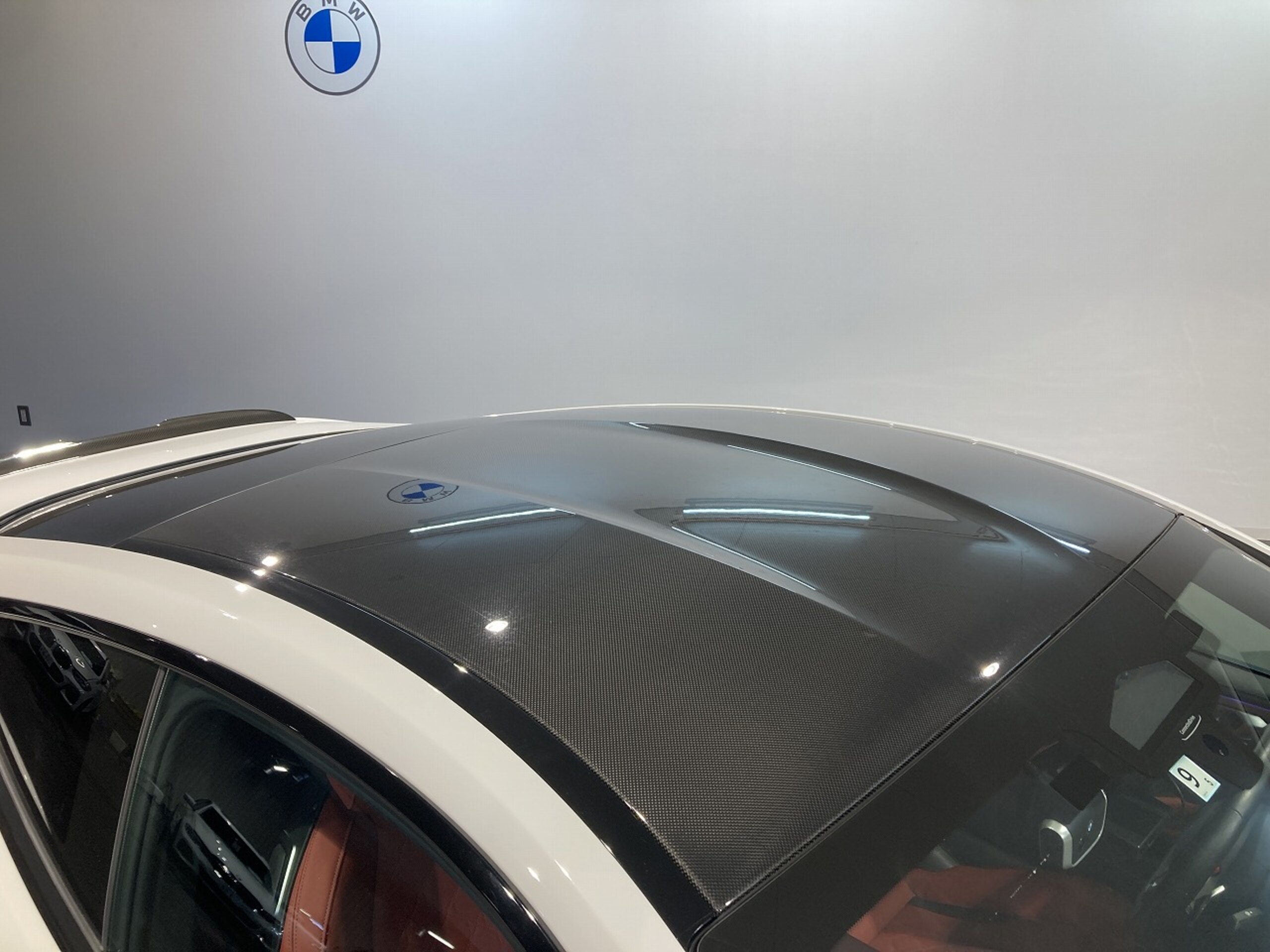 2020 BMW M8 Competition — Photo 6 / 17