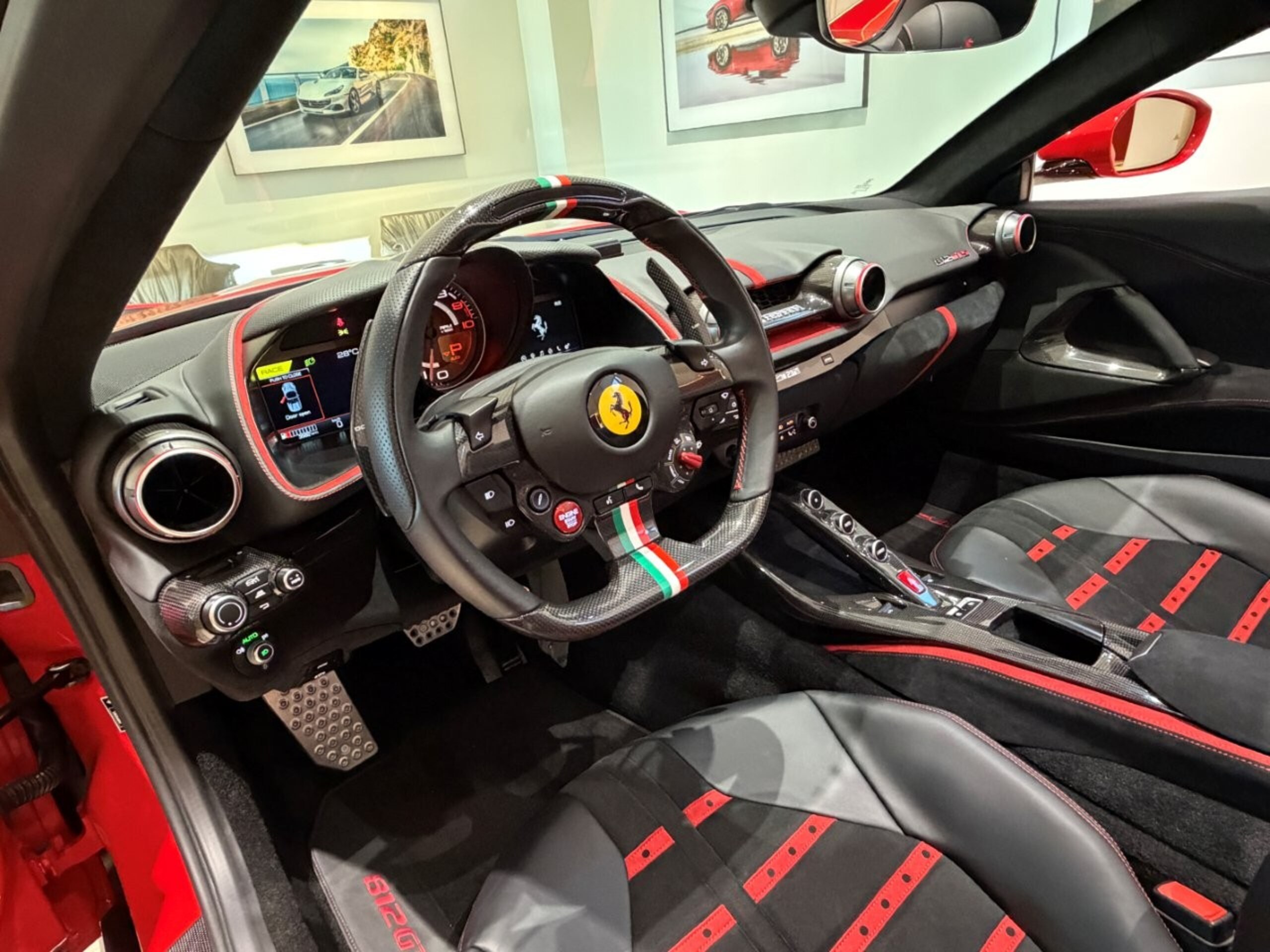 2021 Ferrari 812GTS — Photo 7 / 22