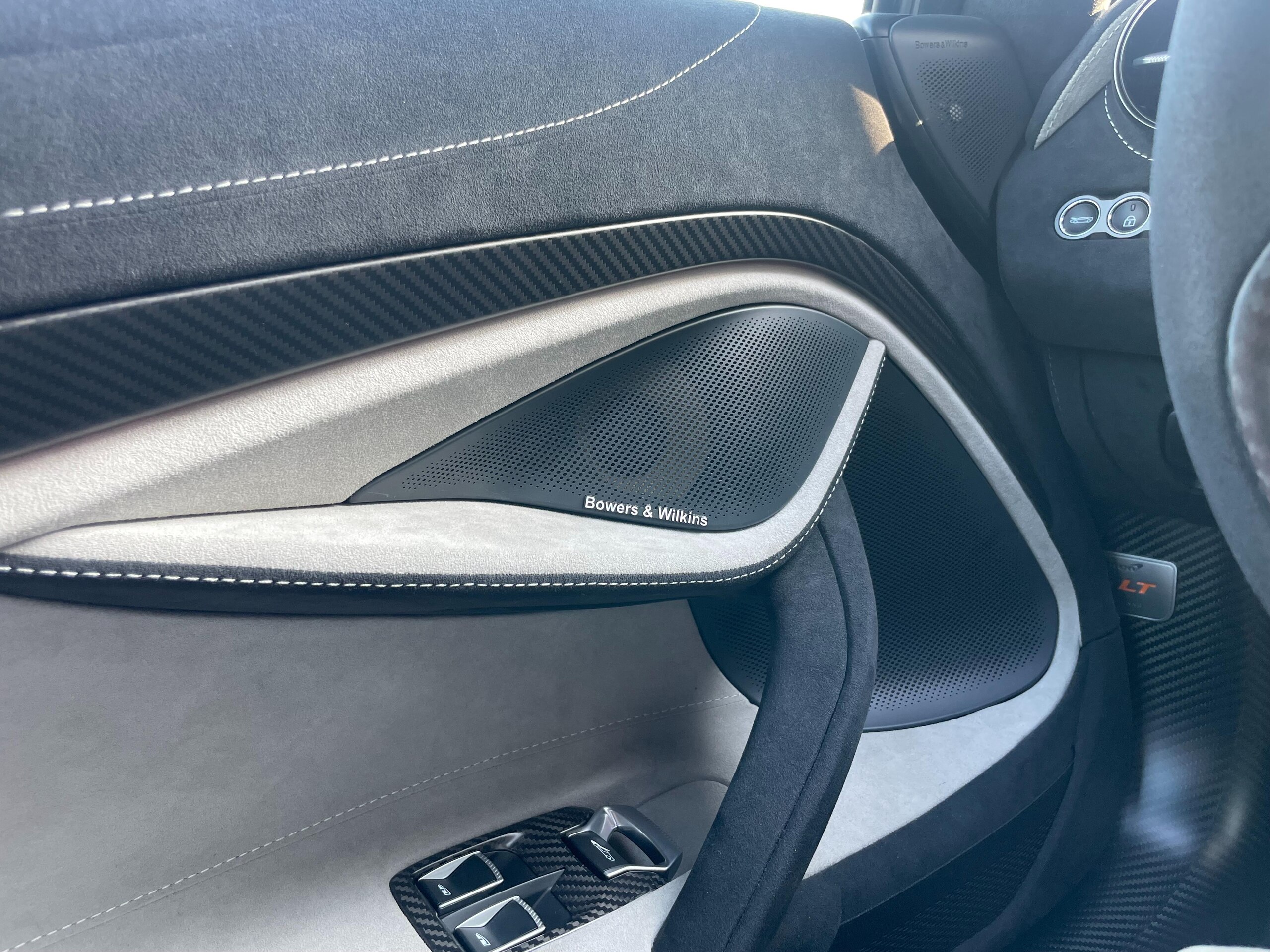 2021 McLaren 765LT — Photo 18 / 18
