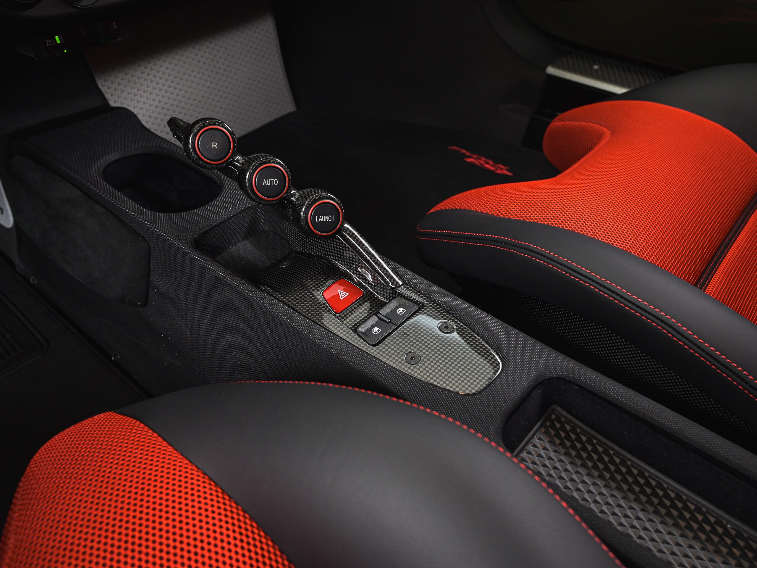 2015 Ferrari 458 Speciale — Photo 12 / 19