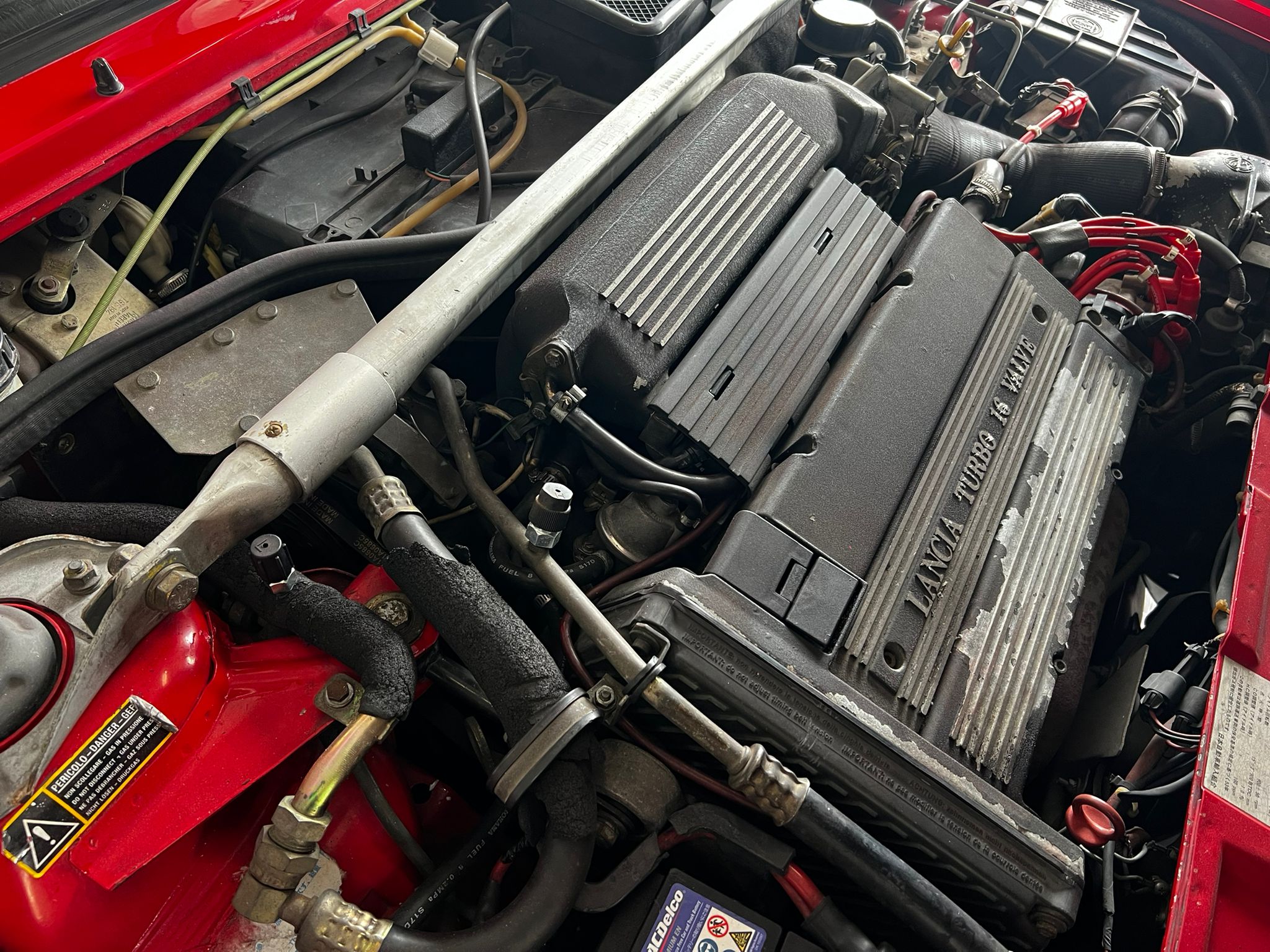1993 Lancia Delta HF Integrale Evoluzione — Photo 14 / 18