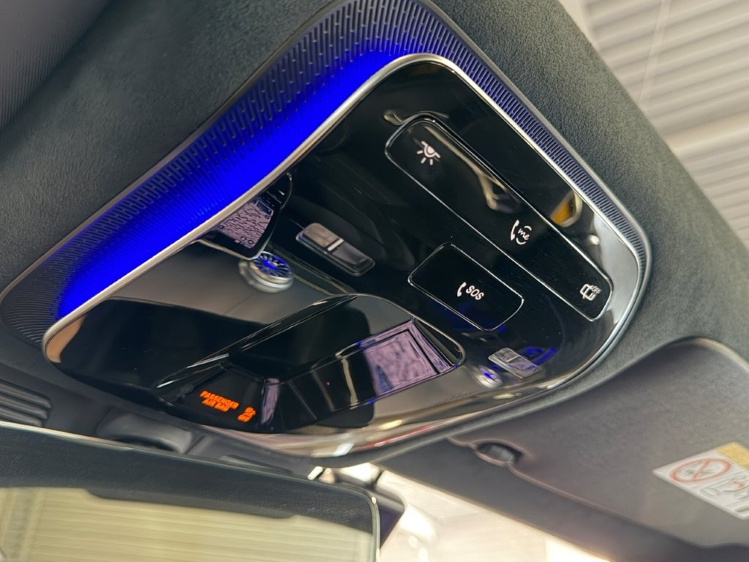 2025 Mercedes Benz AMG GT63 SE Performance — Photo 34 / 61