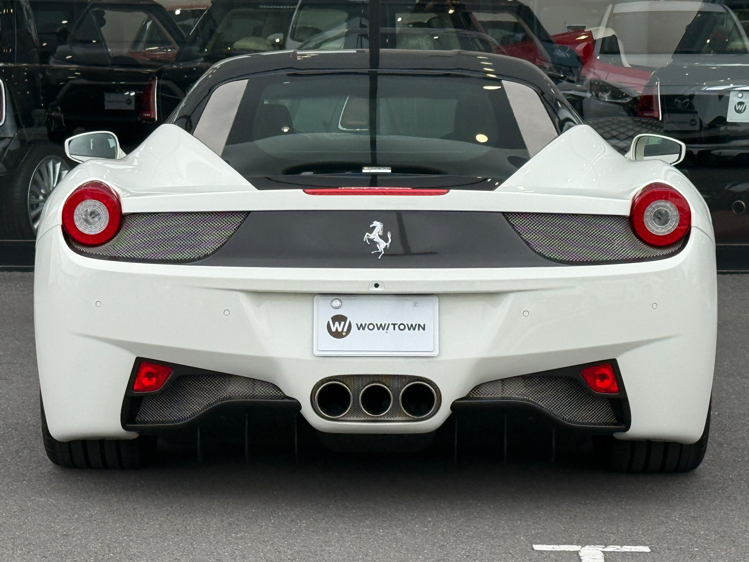 2014 Ferrari 458 Italia F1 DCT — Photo 14 / 52