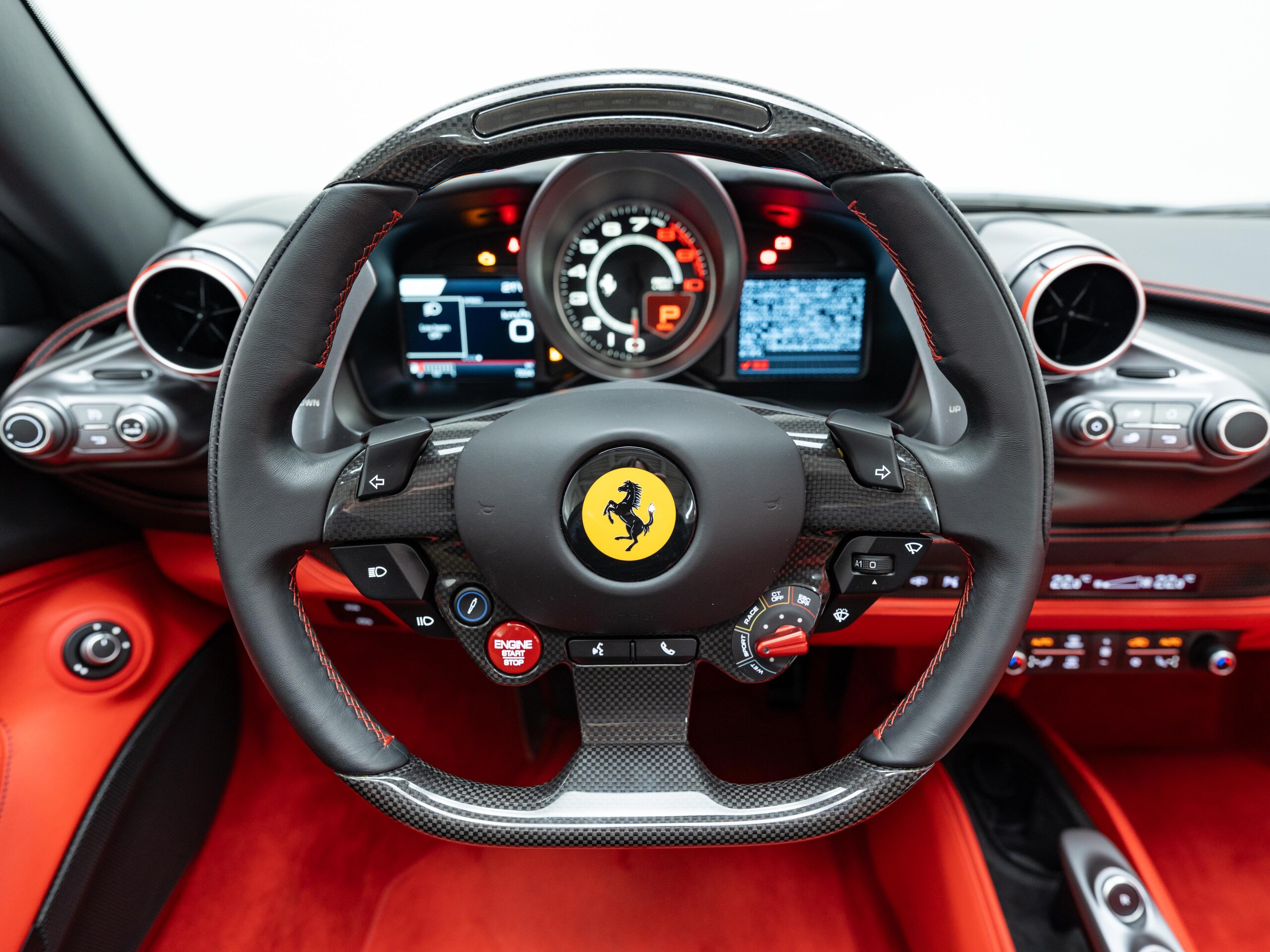 2020 Ferrari F8 Spider — Photo 7 / 26