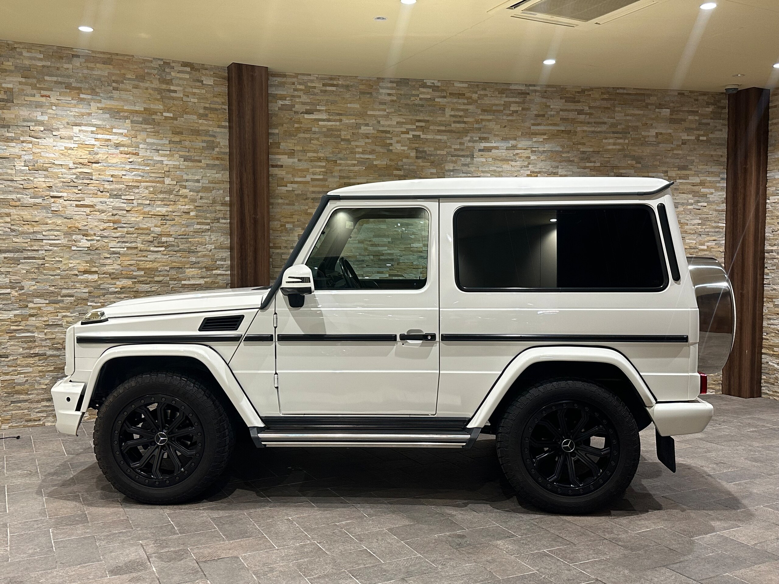 2003 Mercedes Benz G320 — Photo 7 / 21