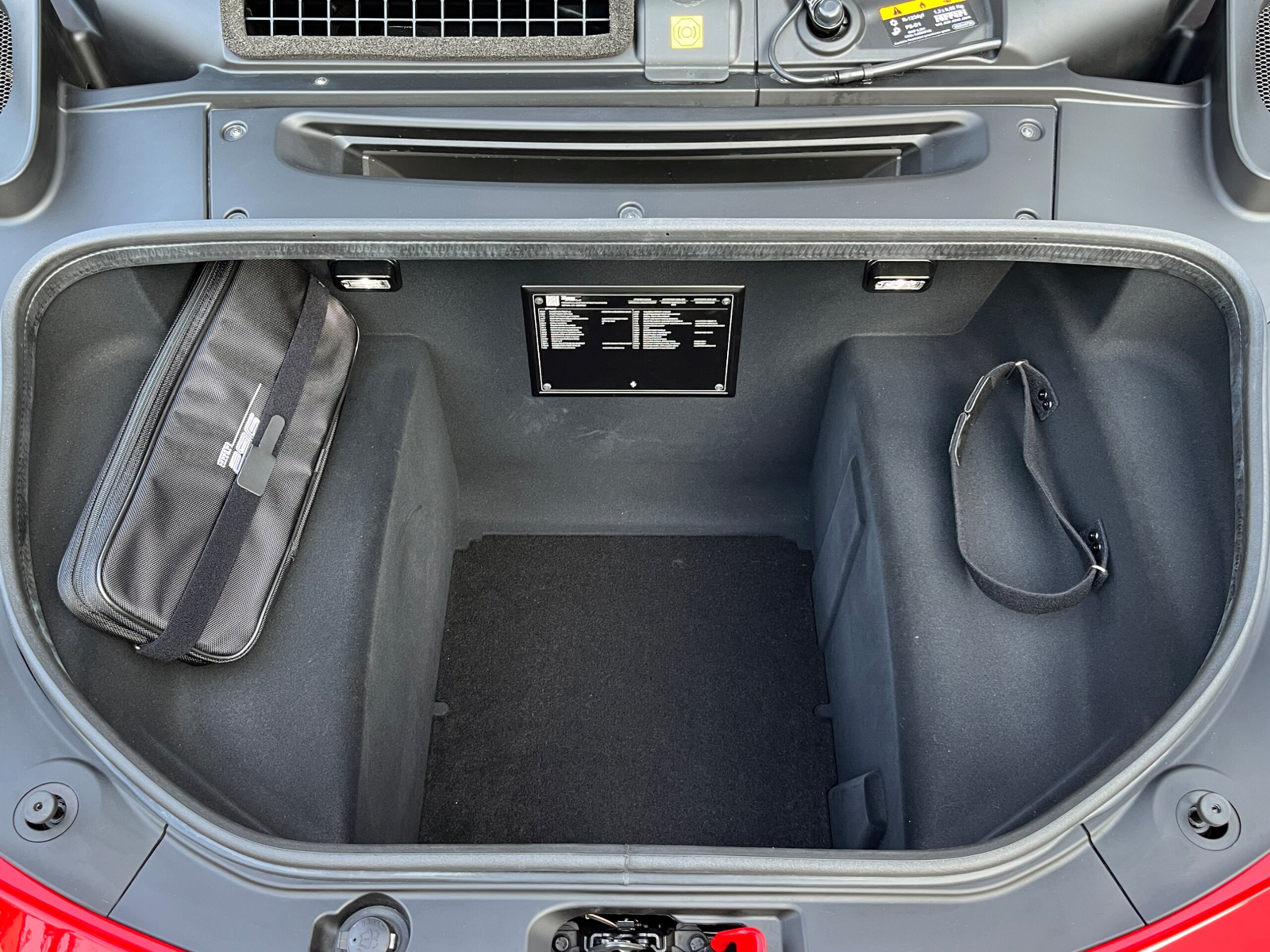 2026 Ferrari 296 Speciale — Photo 28 / 28