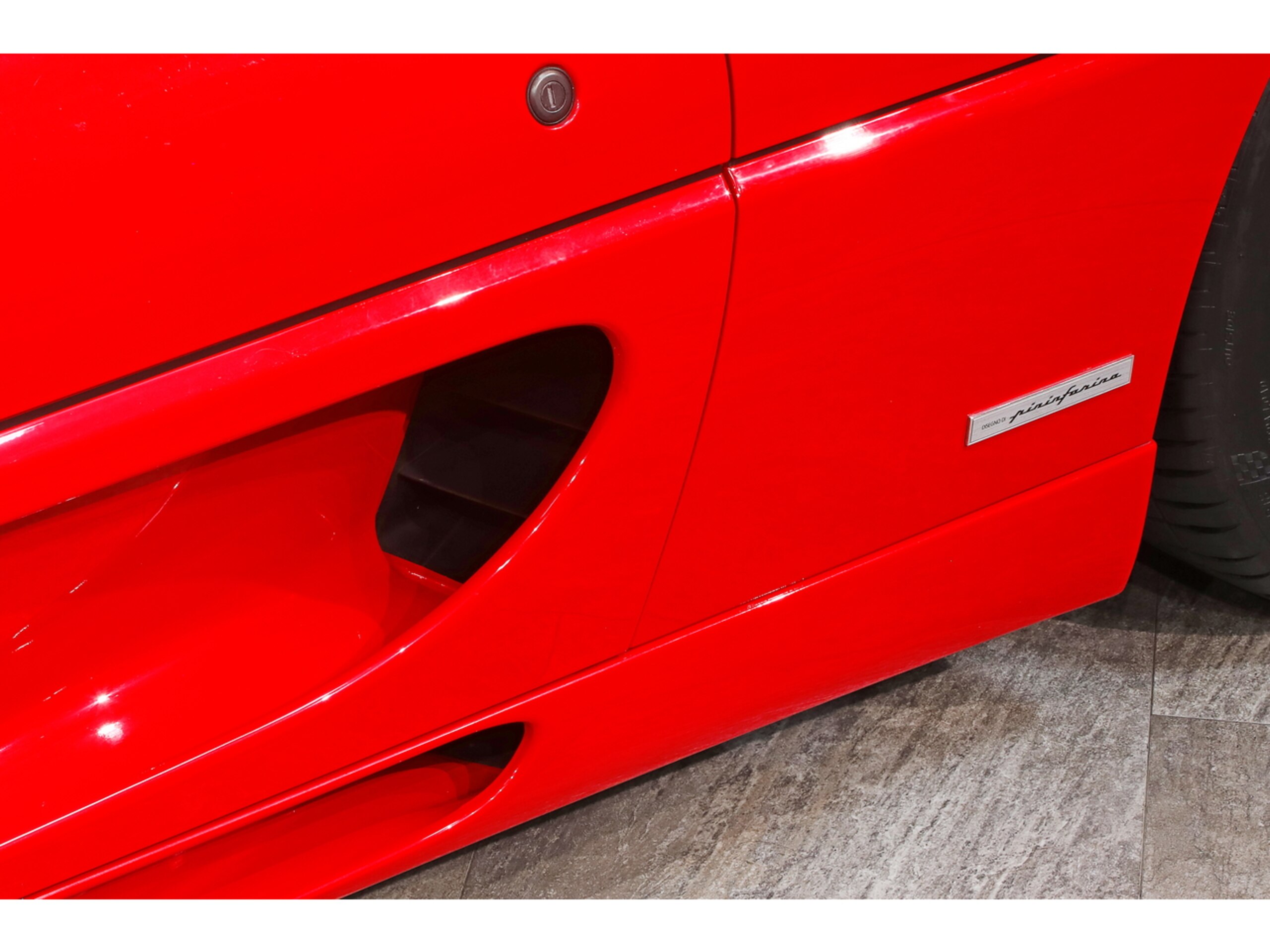 1995 Ferrari F355 Berlinetta — Photo 23 / 39