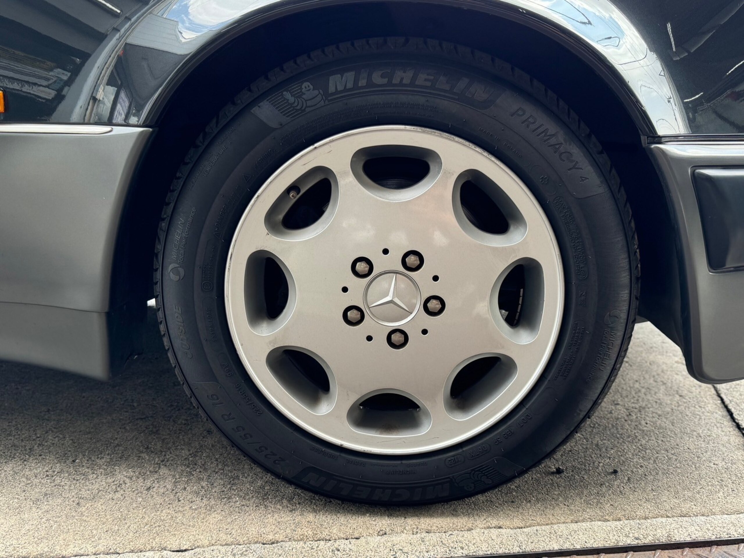 1992 Mercedes Benz E500 — Photo 17 / 17