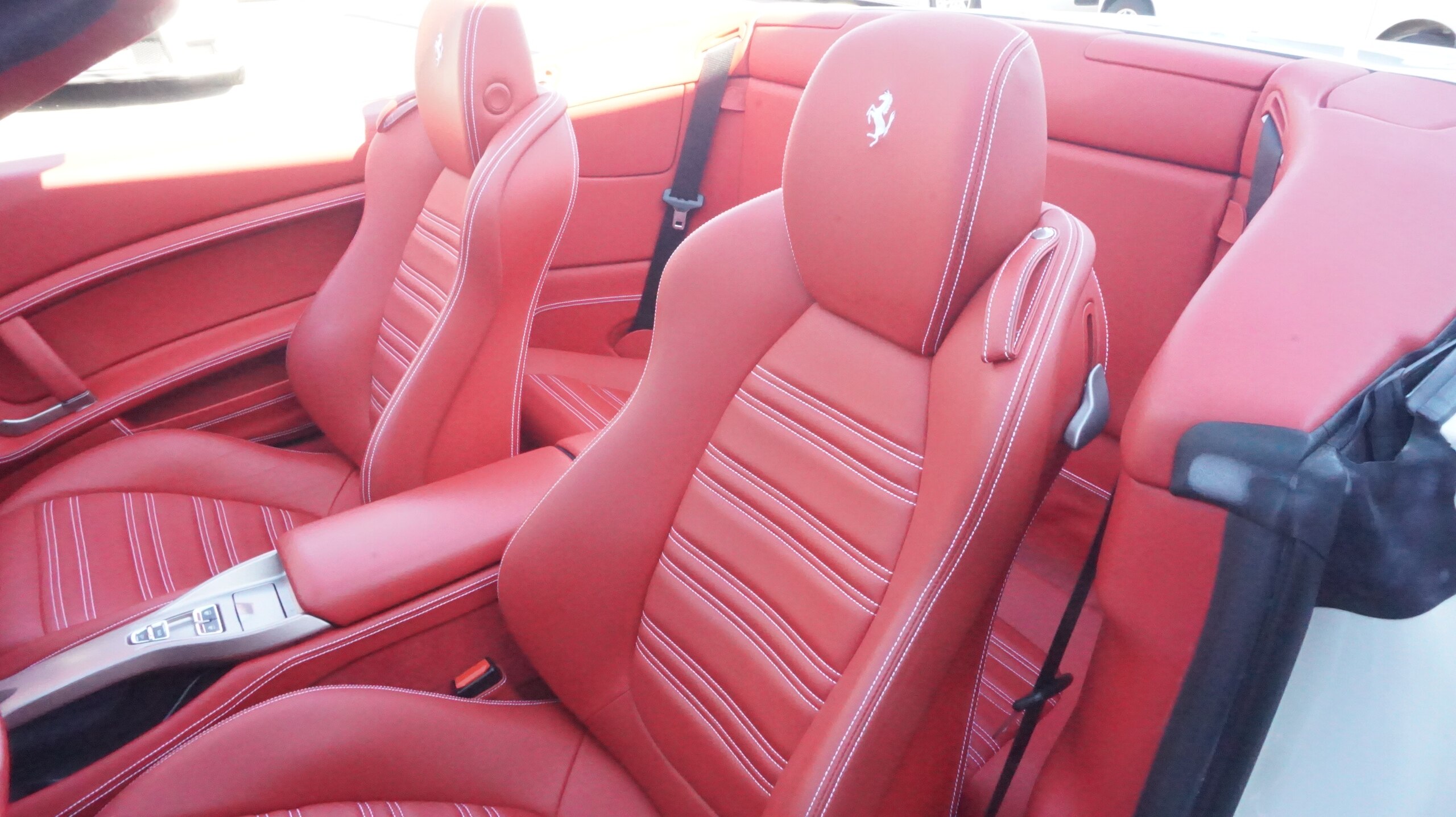 2013 Ferrari California 30 — Photo 10 / 19
