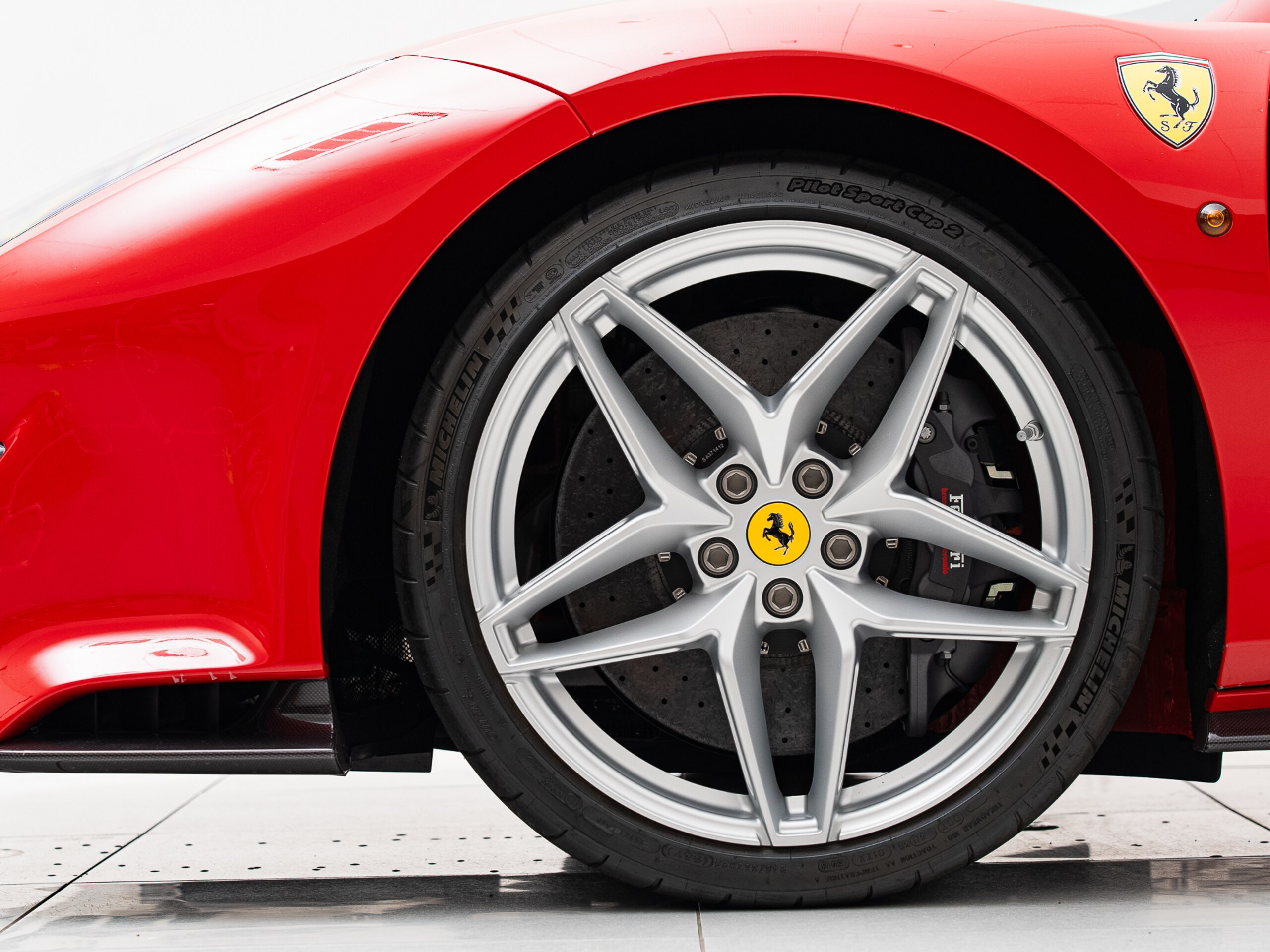 2019 Ferrari 488 Pista Spider — Photo 15 / 18