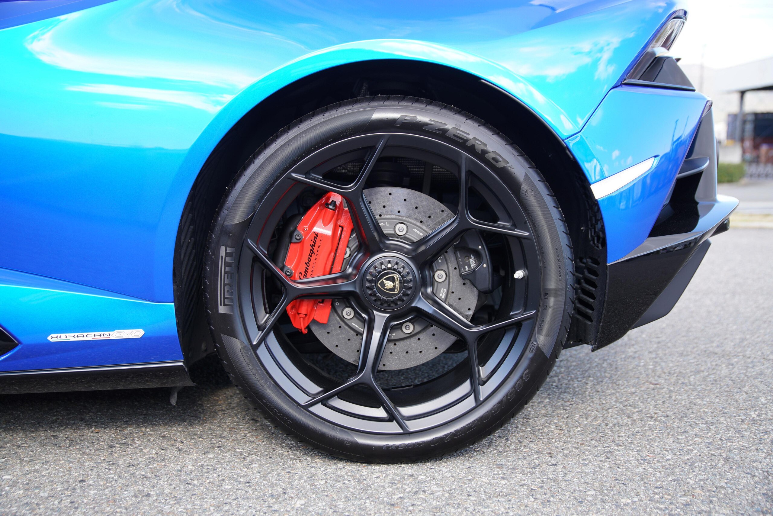 2020 Lamborghini Huracán EVO — Photo 25 / 28