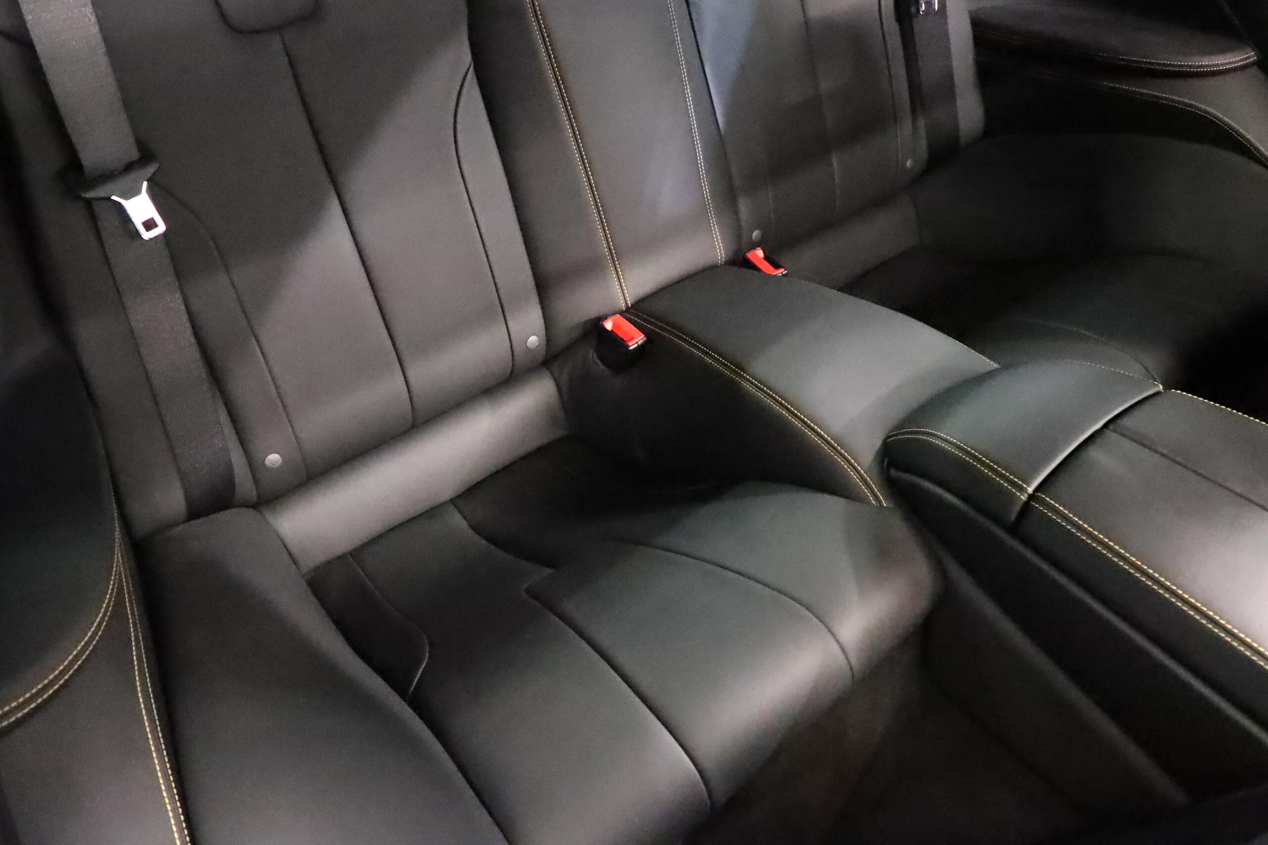 2016 BMW M6 Competition — Photo 24 / 28