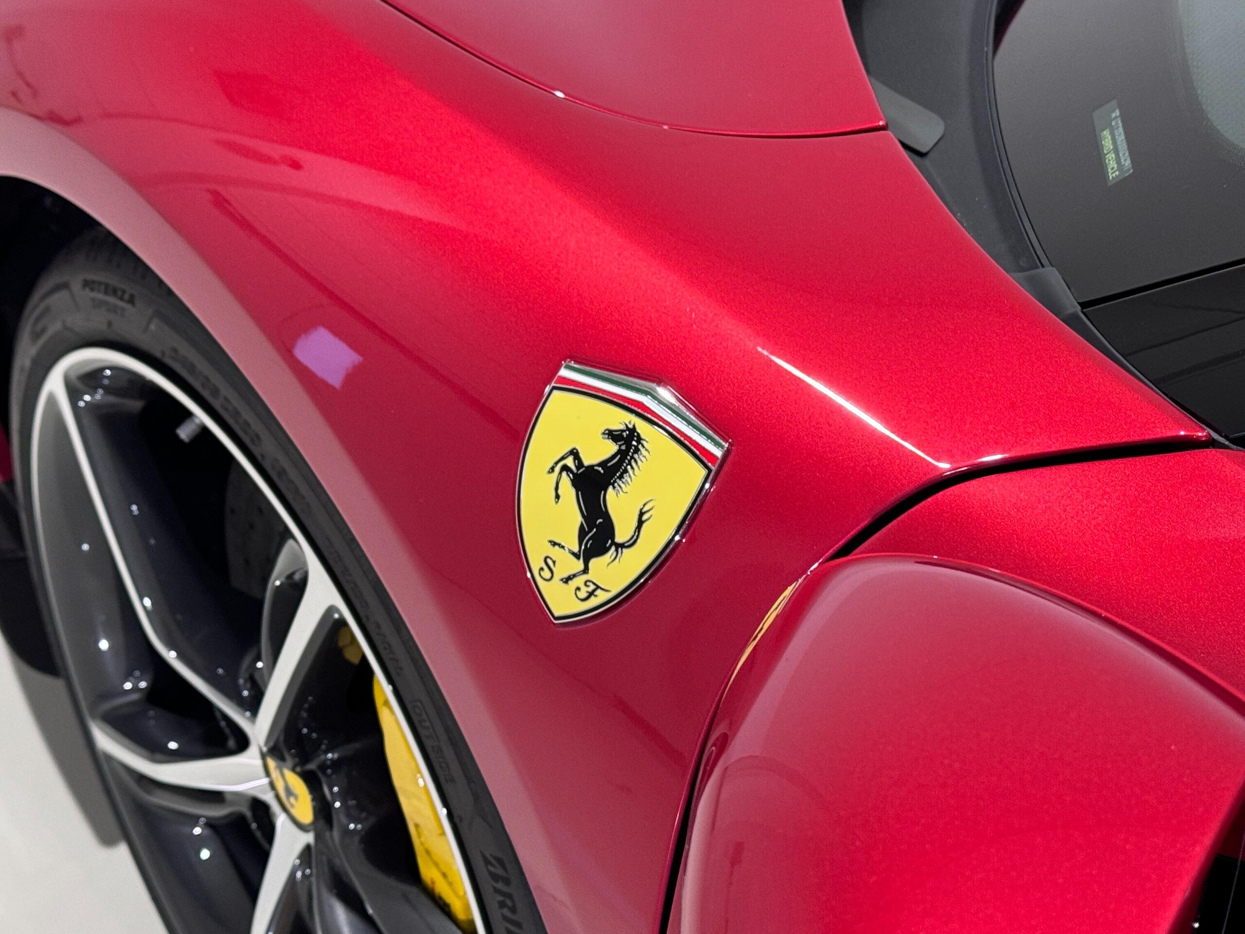 2023 Ferrari 296GTB — Photo 22 / 30