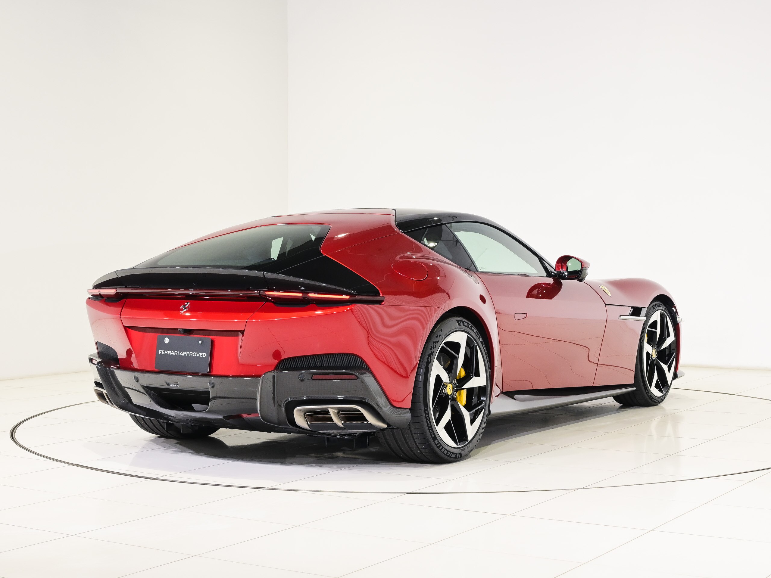 2025 Ferrari 12Cilindri — Photo 6 / 55
