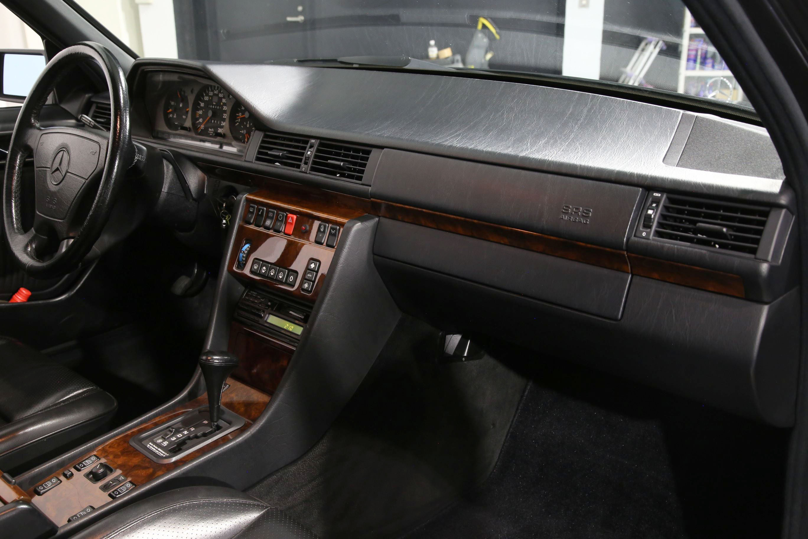 1992 Mercedes Benz 500E — Photo 14 / 22