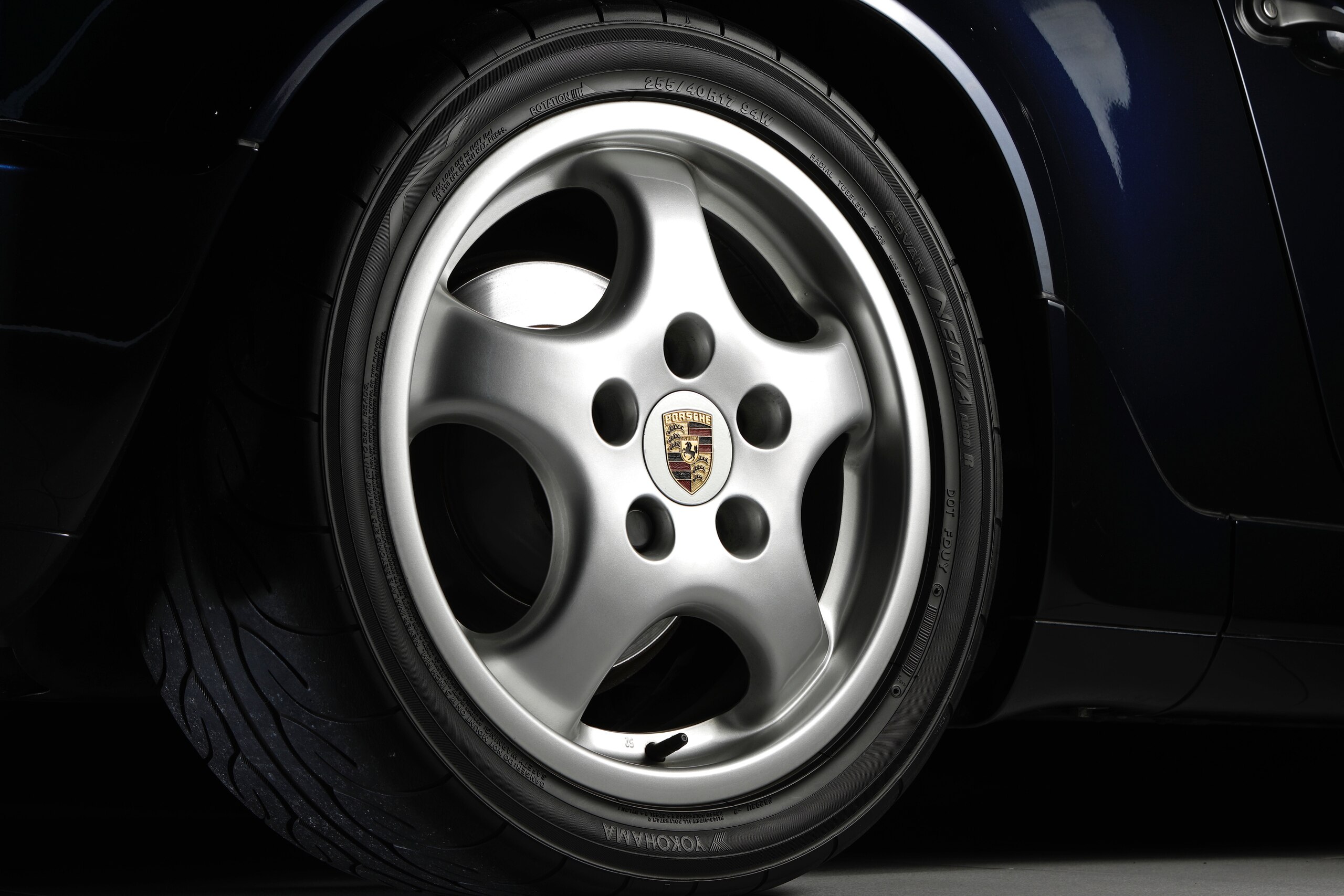 1992 Porsche 911 Carrera 2 — Photo 18 / 21