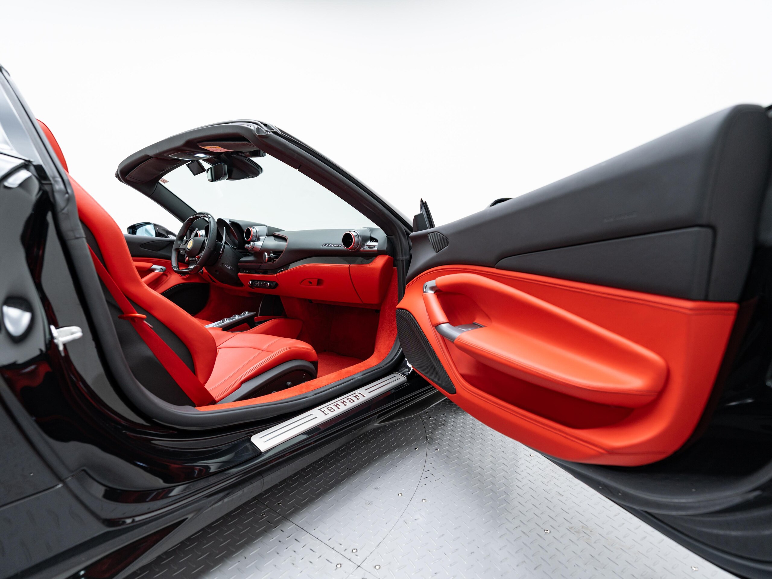 2020 Ferrari F8 Spider — Photo 9 / 26
