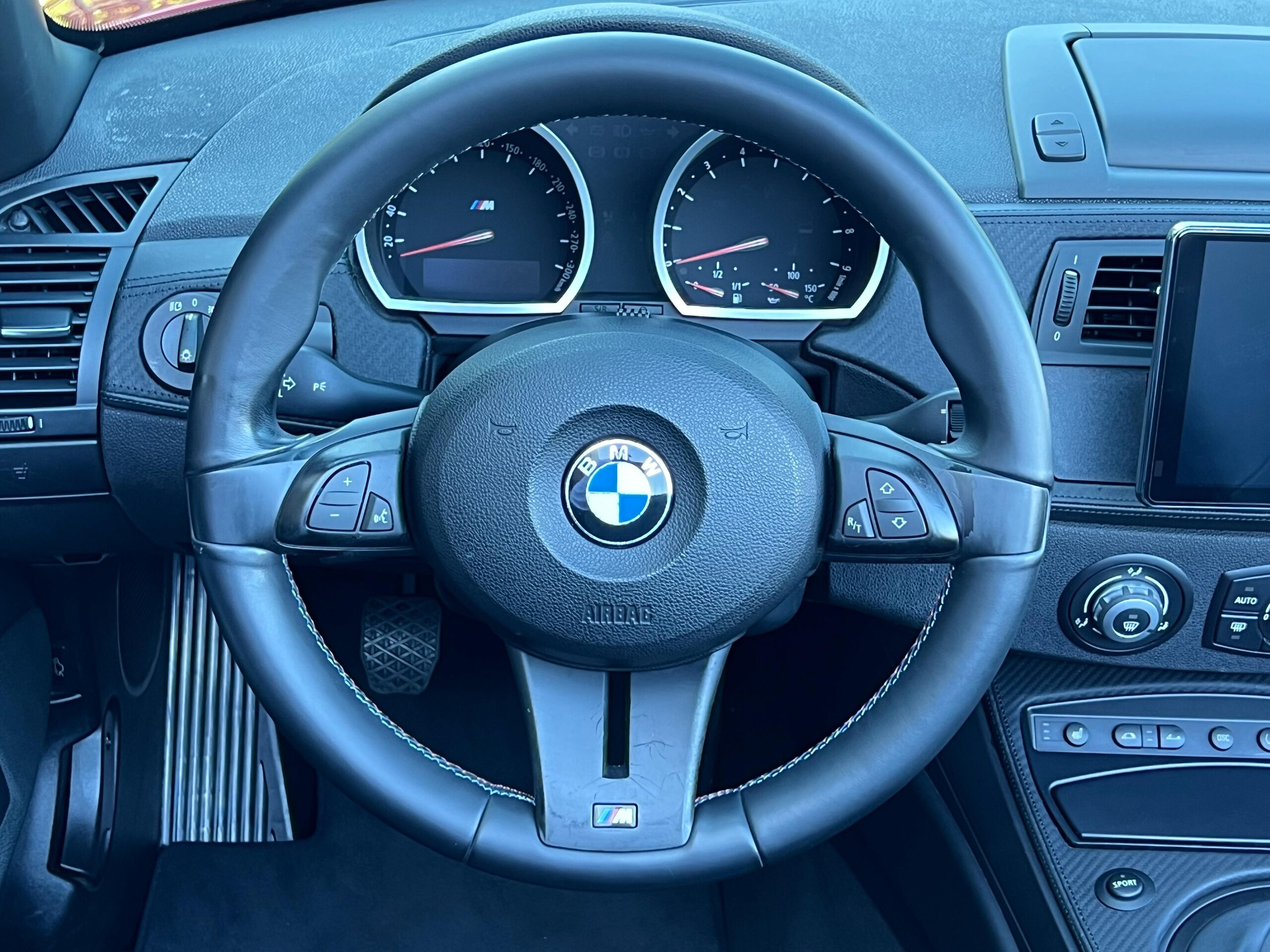 2006 BMW Z4 M Roadster — Photo 10 / 21