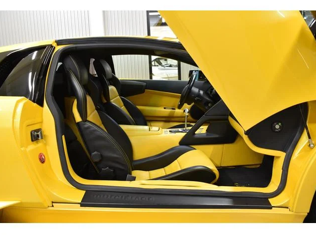 2003 Lamborghini Murcielago LP620 — Photo 10 / 19
