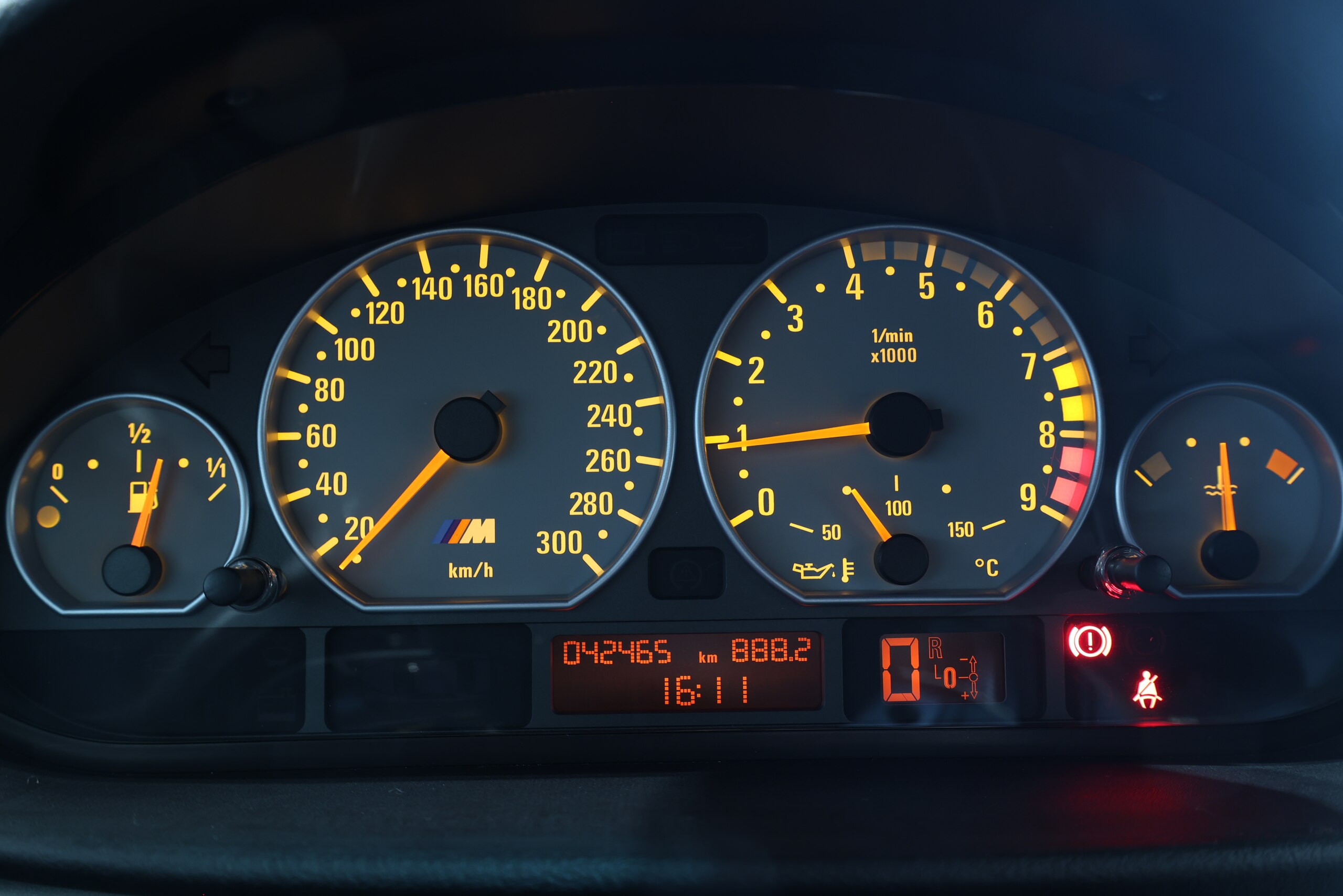 2003 BMW M3 CSL — Photo 44 / 46