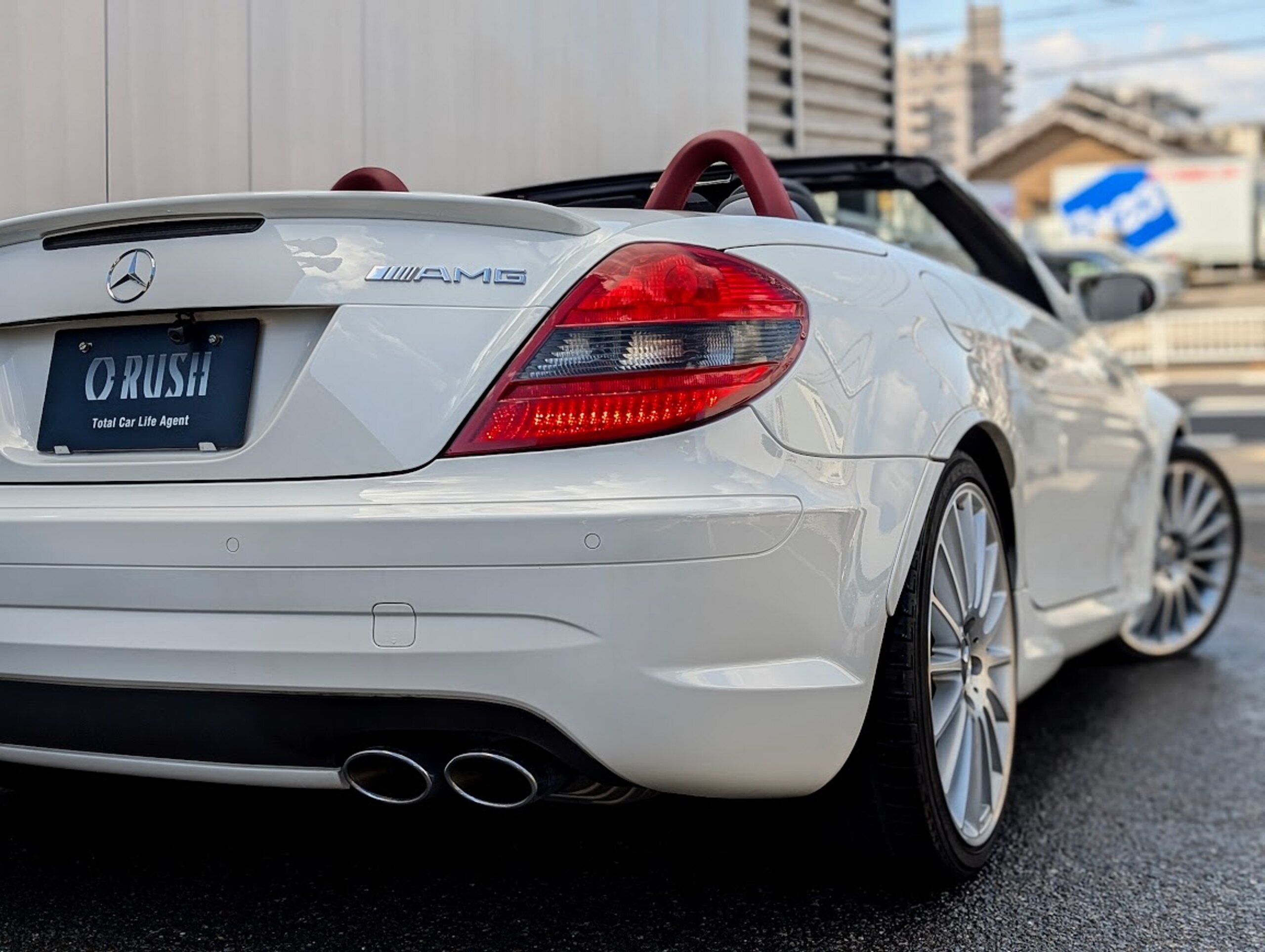 2004 Mercedes Benz SLK55 AMG — Photo 18 / 21