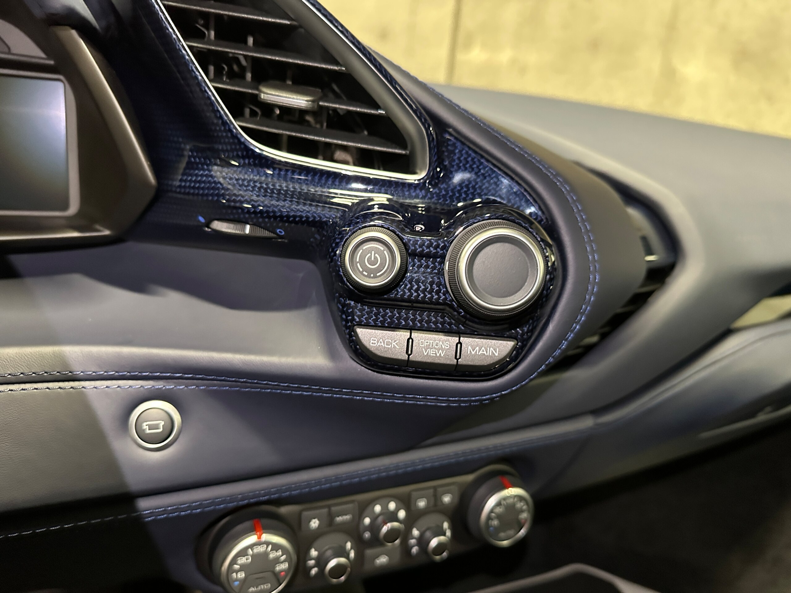 2016 Ferrari 488 Spider — Photo 13 / 19