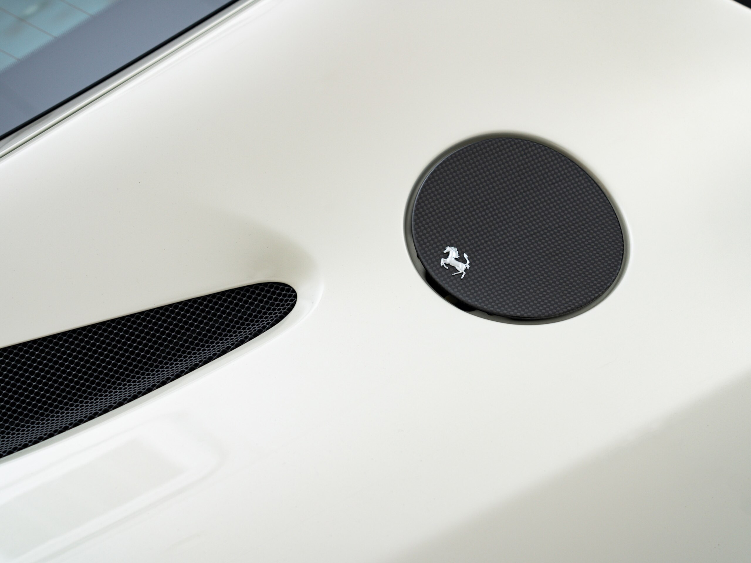 2014 Ferrari F12 Berlinetta — Photo 11 / 42