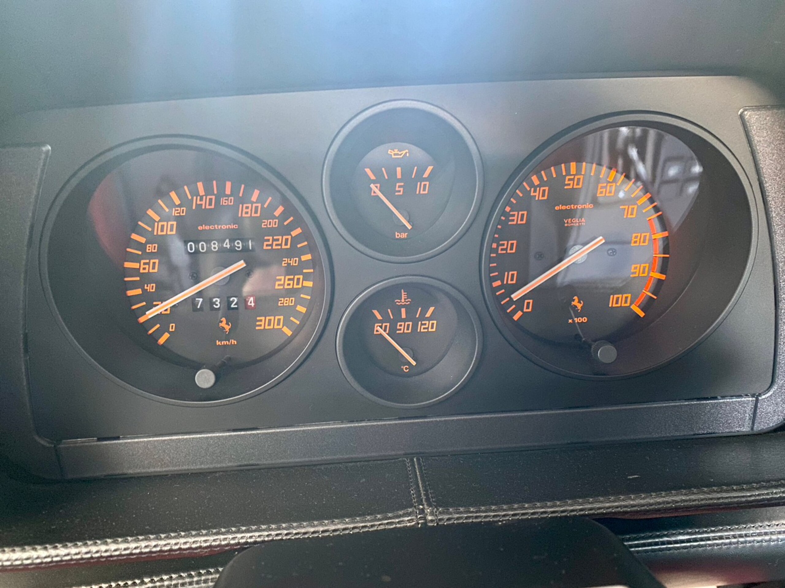 1990 Ferrari 348 TB — Photo 7 / 11