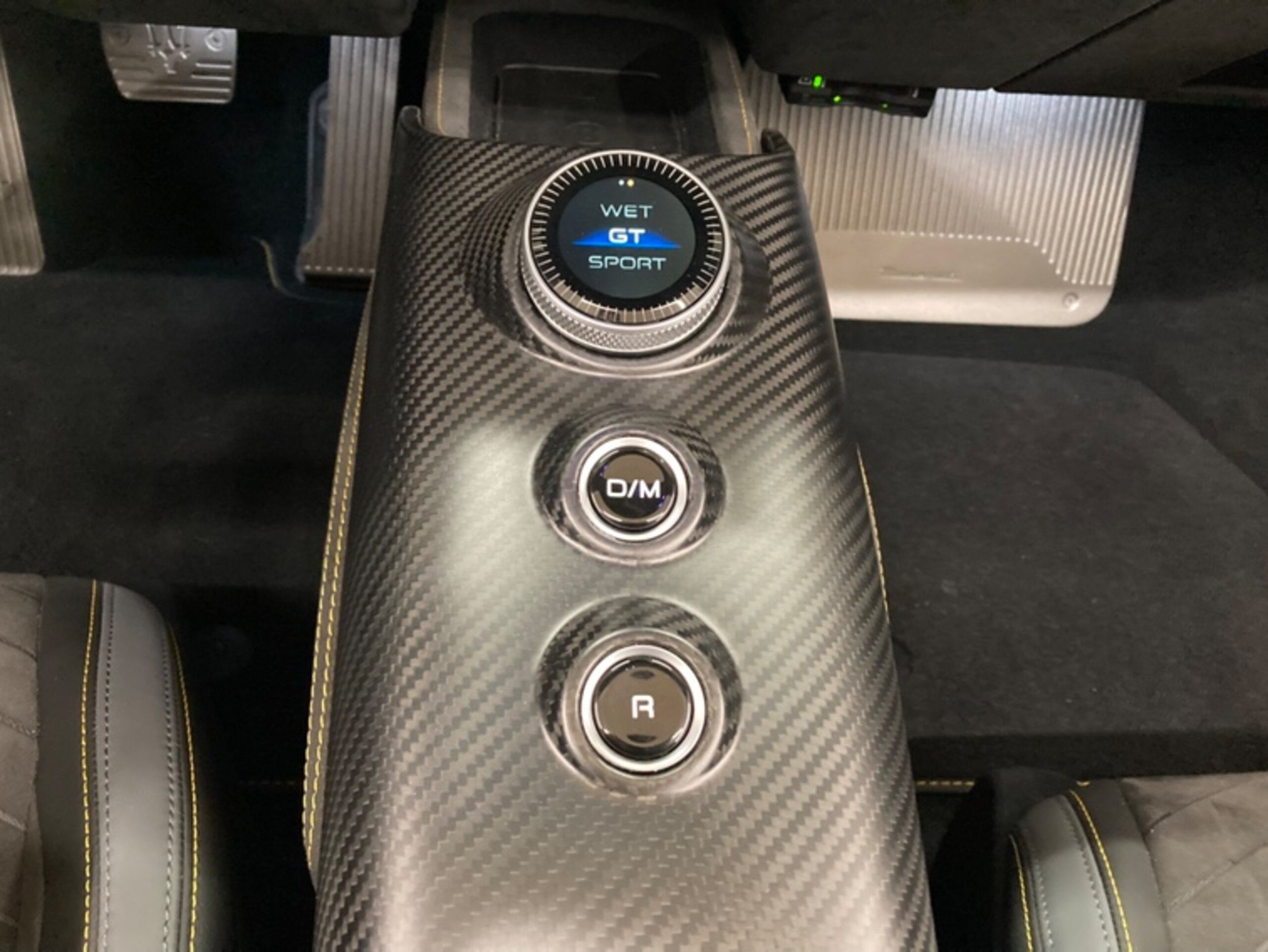 2024 Maserati MC20 Cielo — Photo 12 / 16