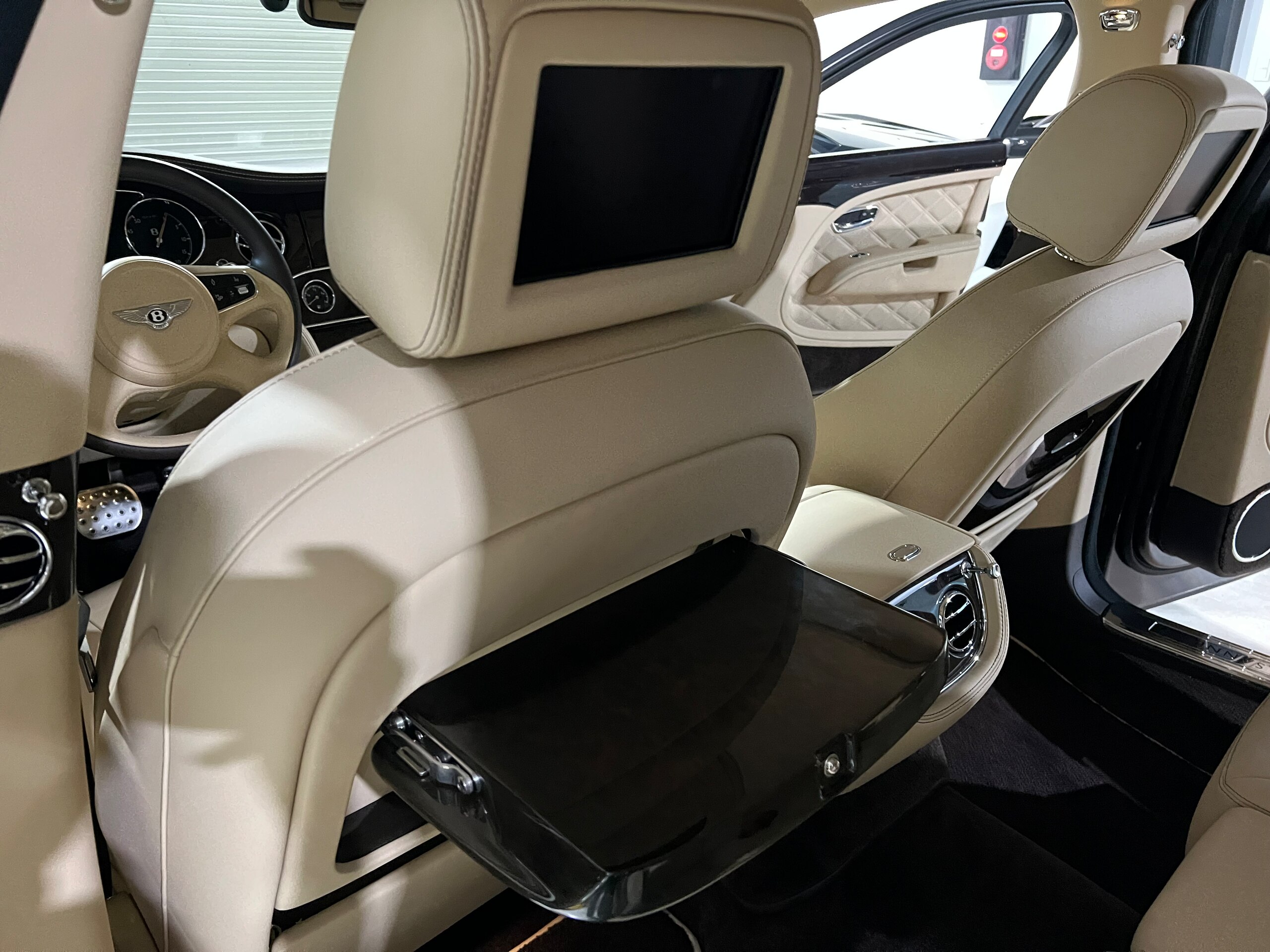 2014 Bentley Mulsanne — Photo 16 / 34