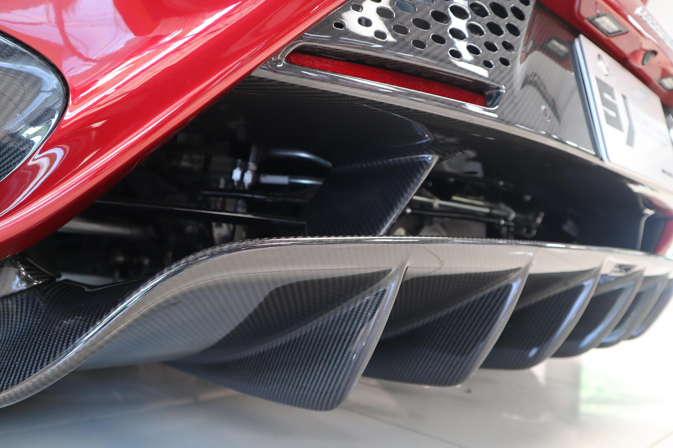 2023 McLaren 765LT Spider — Photo 12 / 49