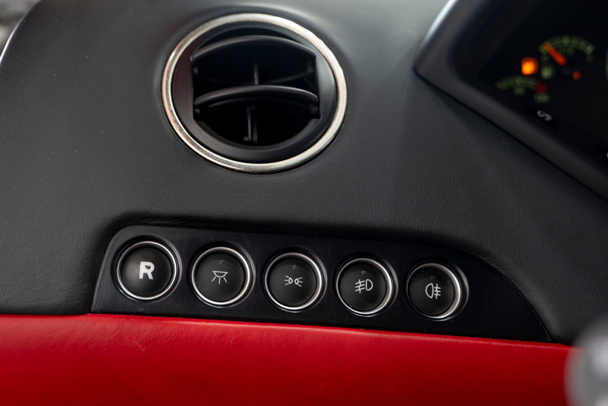 2005 Lamborghini Murcielago — Photo 14 / 25